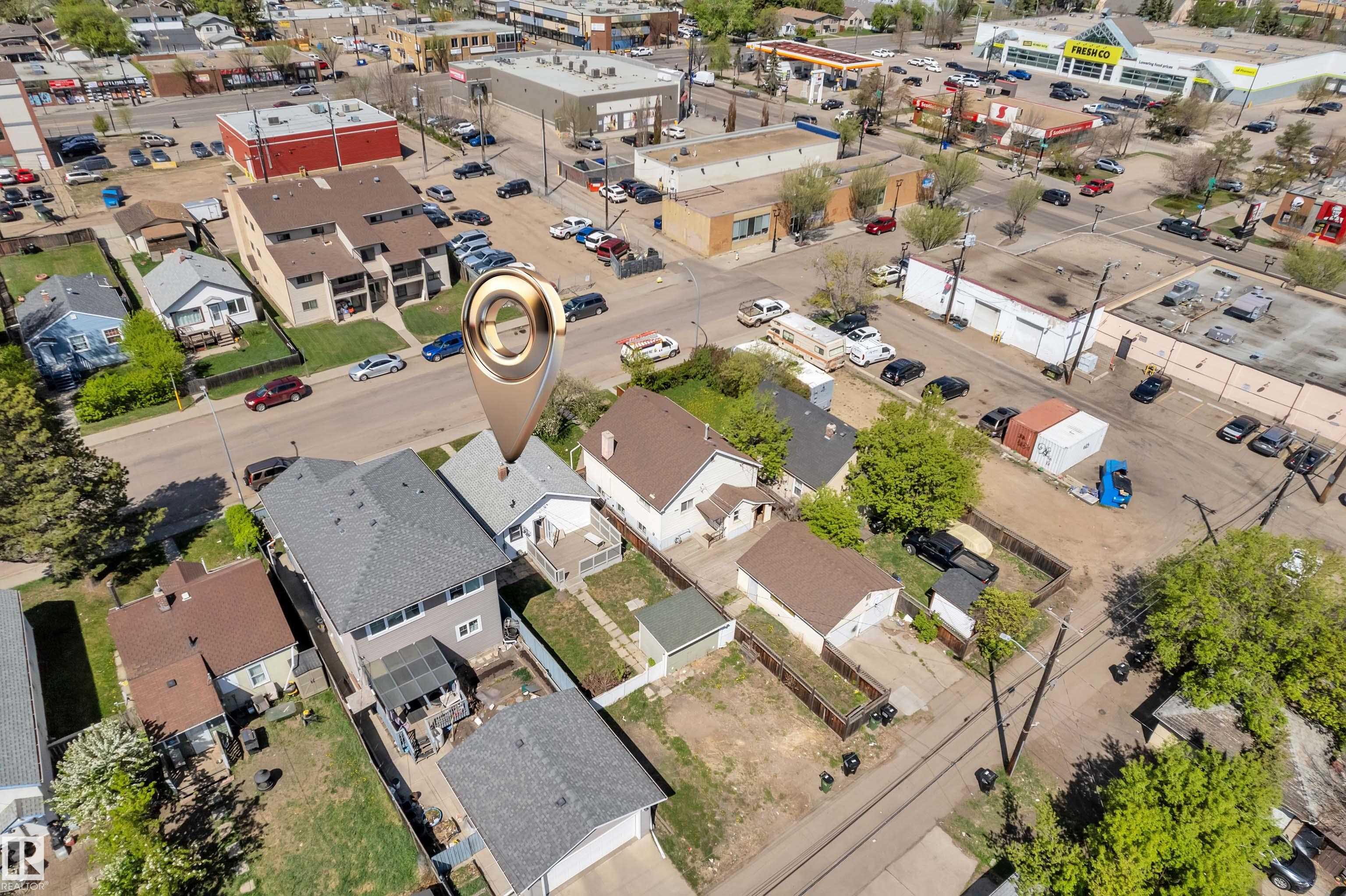 Photo 21 at 11721 81 Street NW, Parkdale, Edmonton