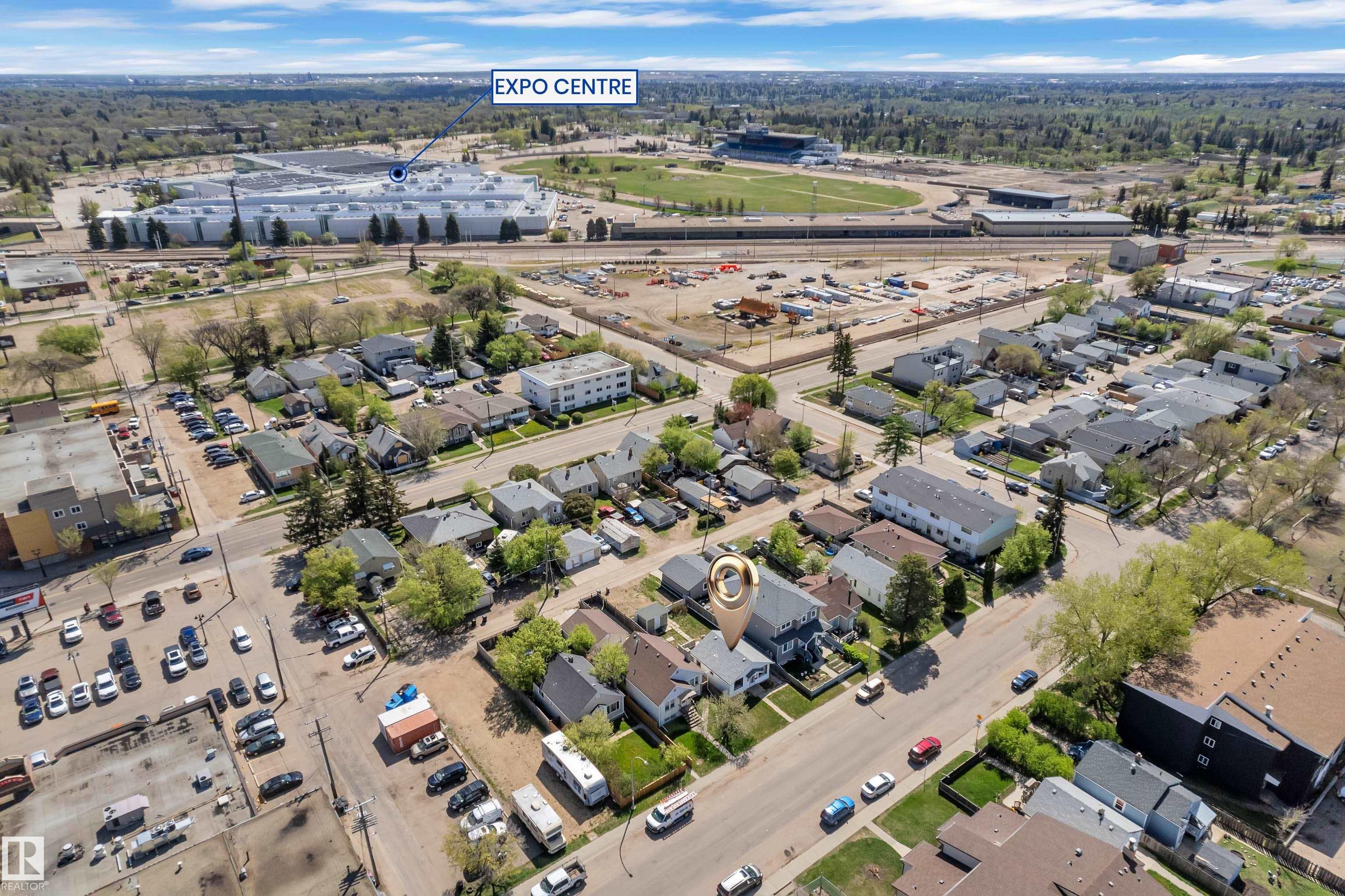 Photo 22 at 11721 81 Street NW, Parkdale, Edmonton