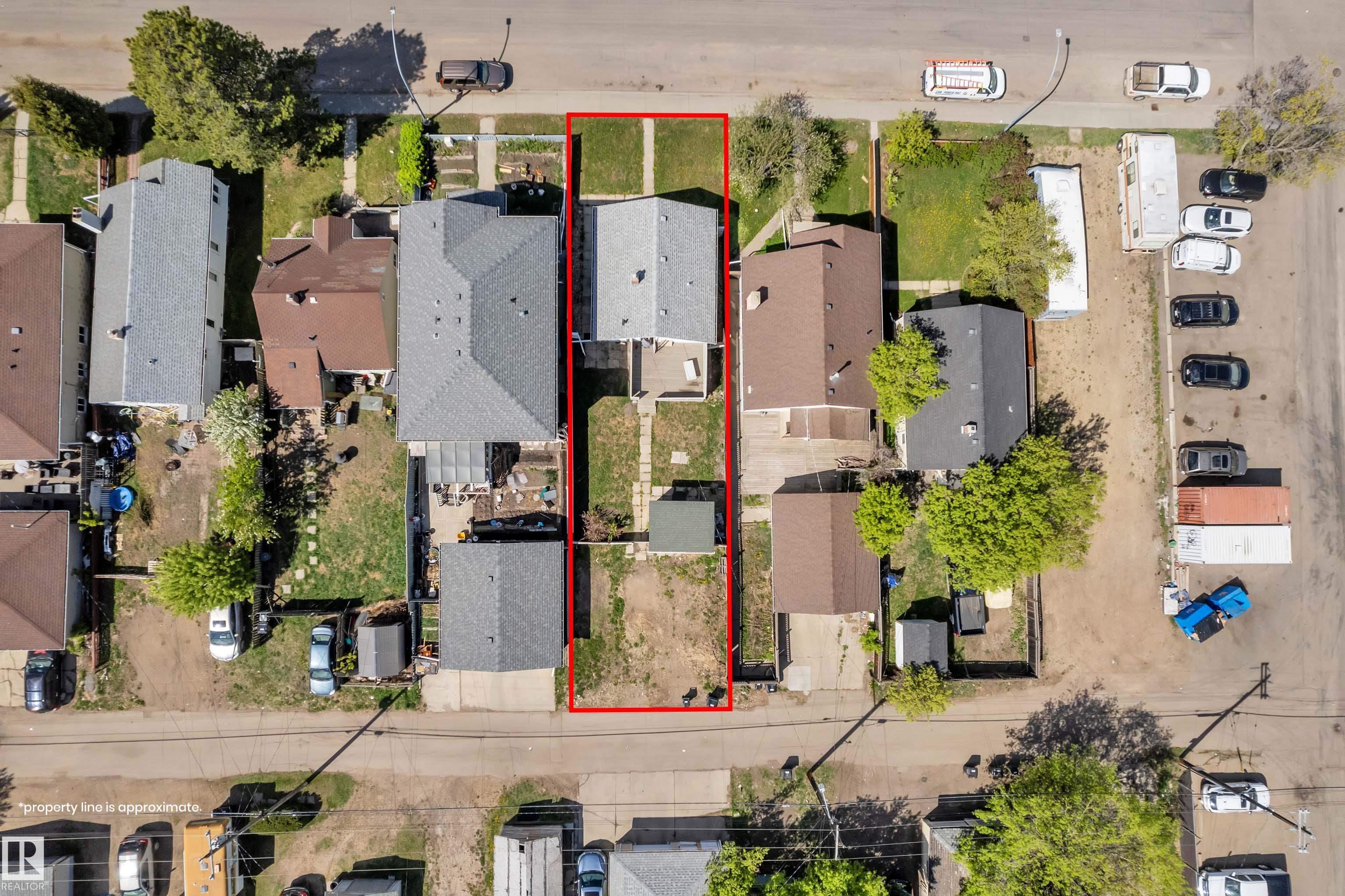 Photo 25 at 11721 81 Street NW, Parkdale, Edmonton