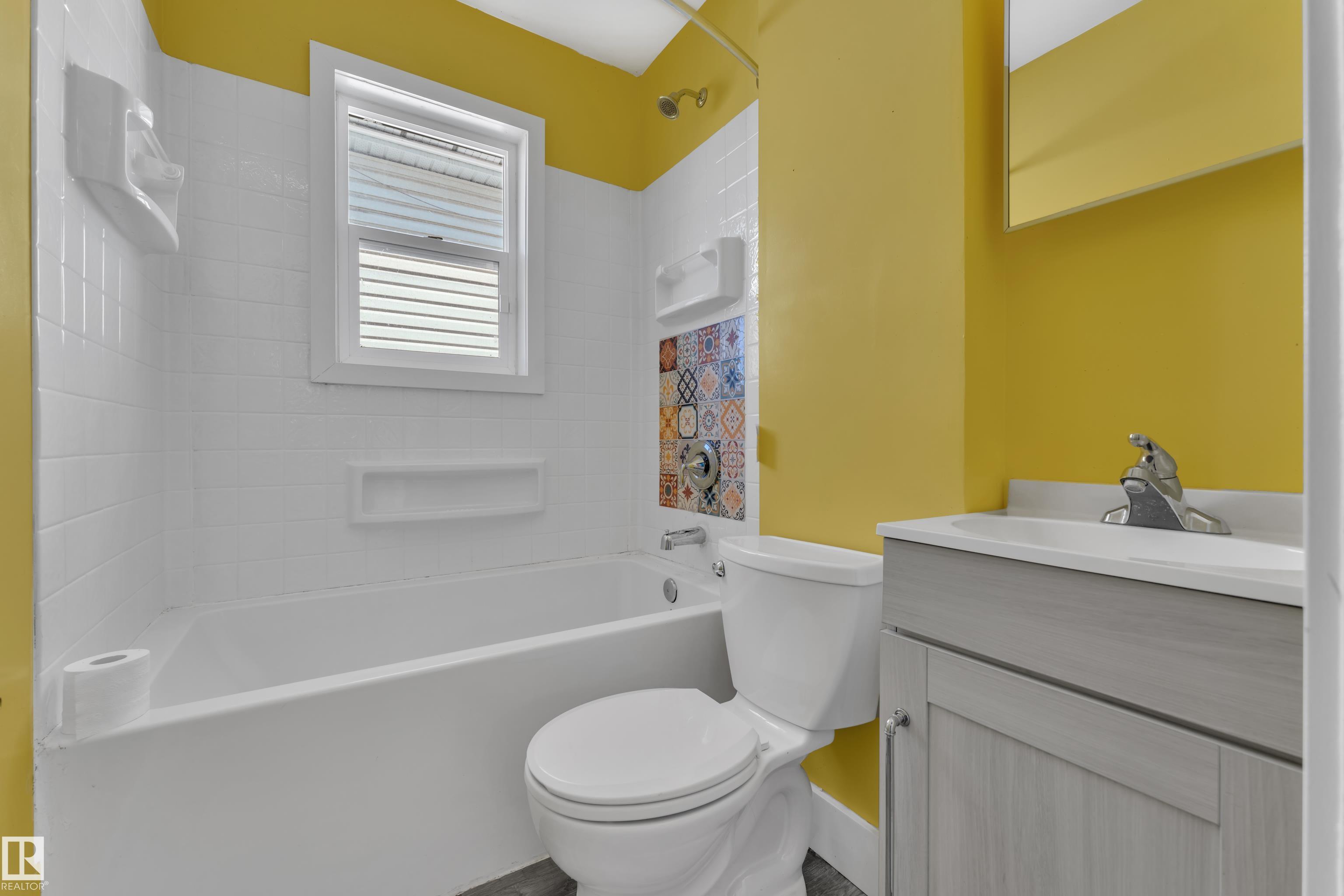 Photo 9 at 11721 81 Street NW, Parkdale, Edmonton