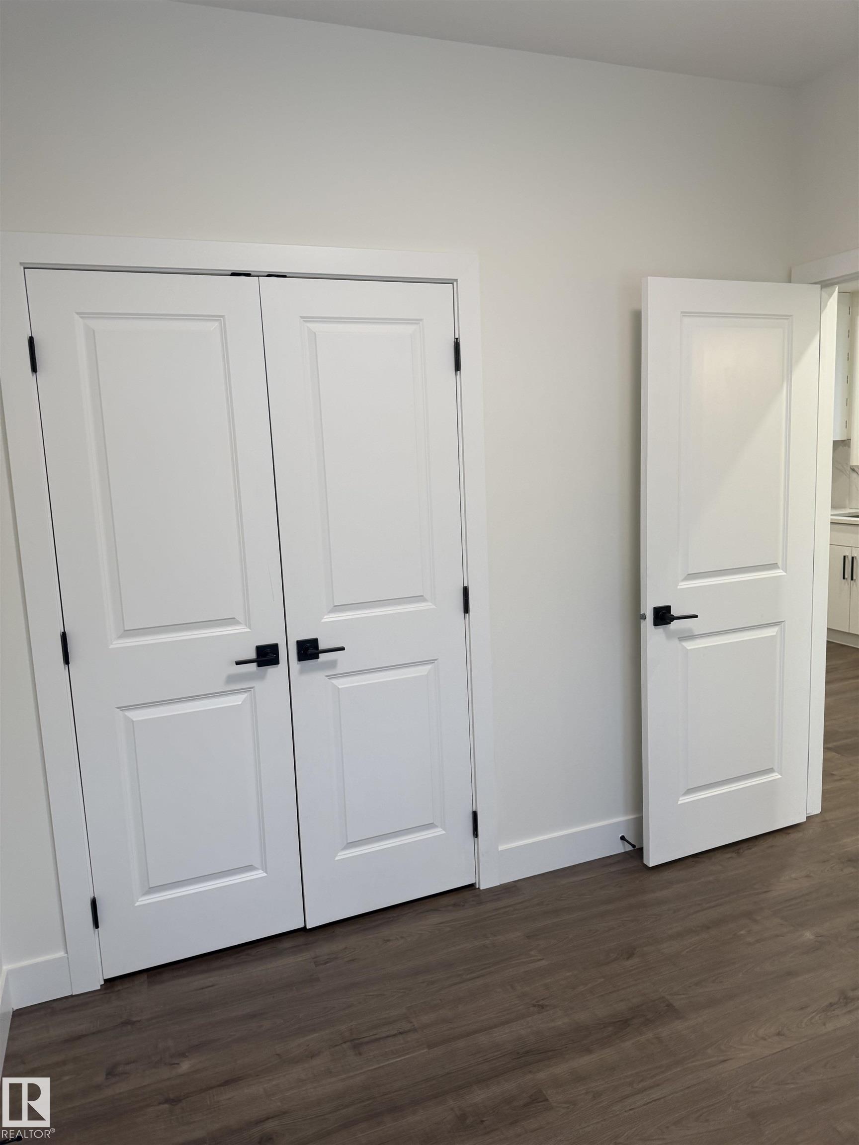 https://zimg.paragon.ice.com/ParagonImages/Property/PM/RAE/225402190/24/0/0/d9e769c89c0bd3fb0086f199cd442a09/1/f7ba2812983306924c700847194093d6/225402190-E19960EC-A389-421B-90A4-8C44819E9360.JPG