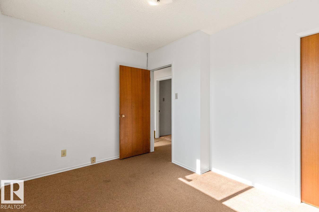 Photo 18 at 8507 52 Street NW, Kenilworth, Edmonton