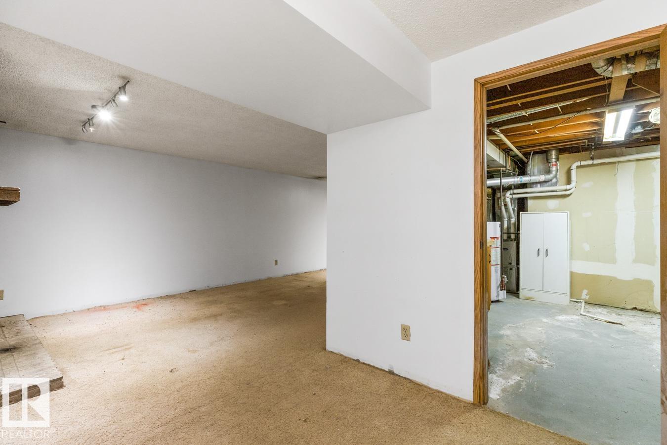Photo 24 at 8507 52 Street NW, Kenilworth, Edmonton