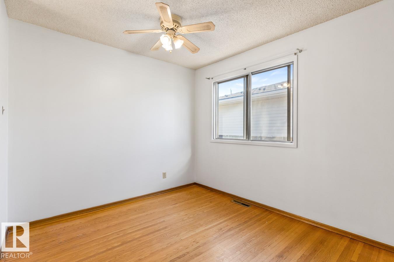 Photo 9 at 8507 52 Street NW, Kenilworth, Edmonton
