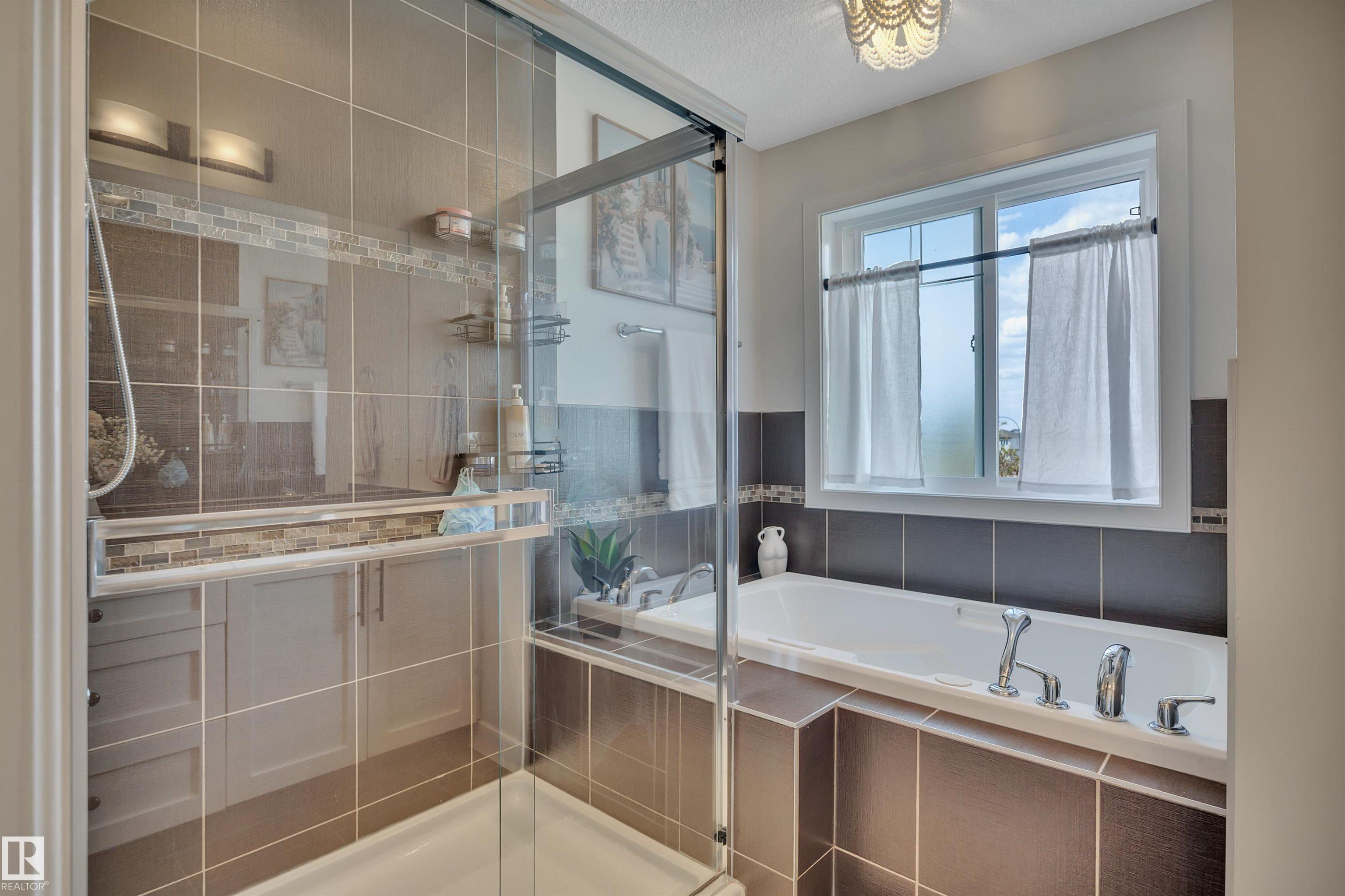 Photo 34 at 6509 38 Avenue, Montrose Estates, Beaumont