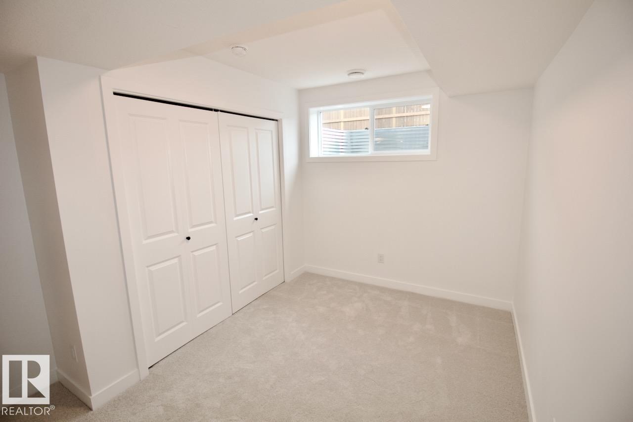 https://zimg.paragon.ice.com/ParagonImages/Property/PM/RAE/225402199/6/0/0/e557542b806320e52672047dbfde9987/1/430447630b394d86cb771c0447a4047f/225402199-0BBA8C9C-8AD5-4DC9-819B-B8A20851A8F1.JPG