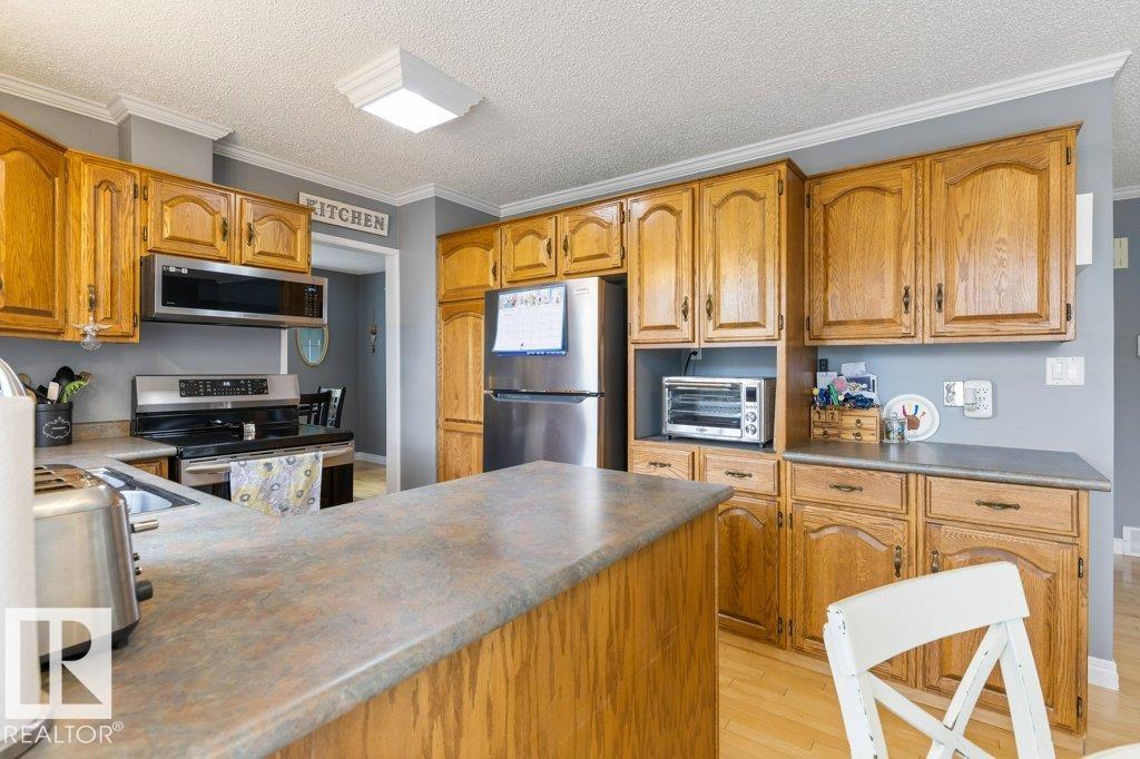 https://zimg.paragon.ice.com/ParagonImages/Property/PM/RAE/225402201/12/0/0/14c0aedc3112020010c5afa7ff9e70da/1/8e180837b1dd89b3182b63d6588a668a/225402201-8b9af995-25fd-408f-9e14-ad7cf91d86cc.JPG