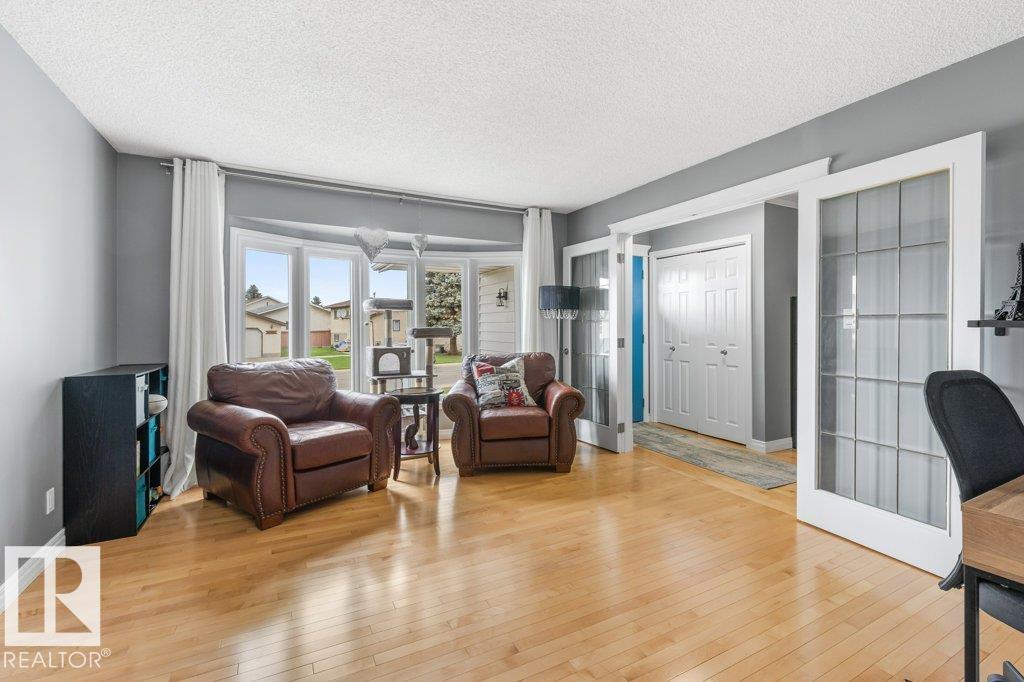 Picture for 17115 92 ST NW