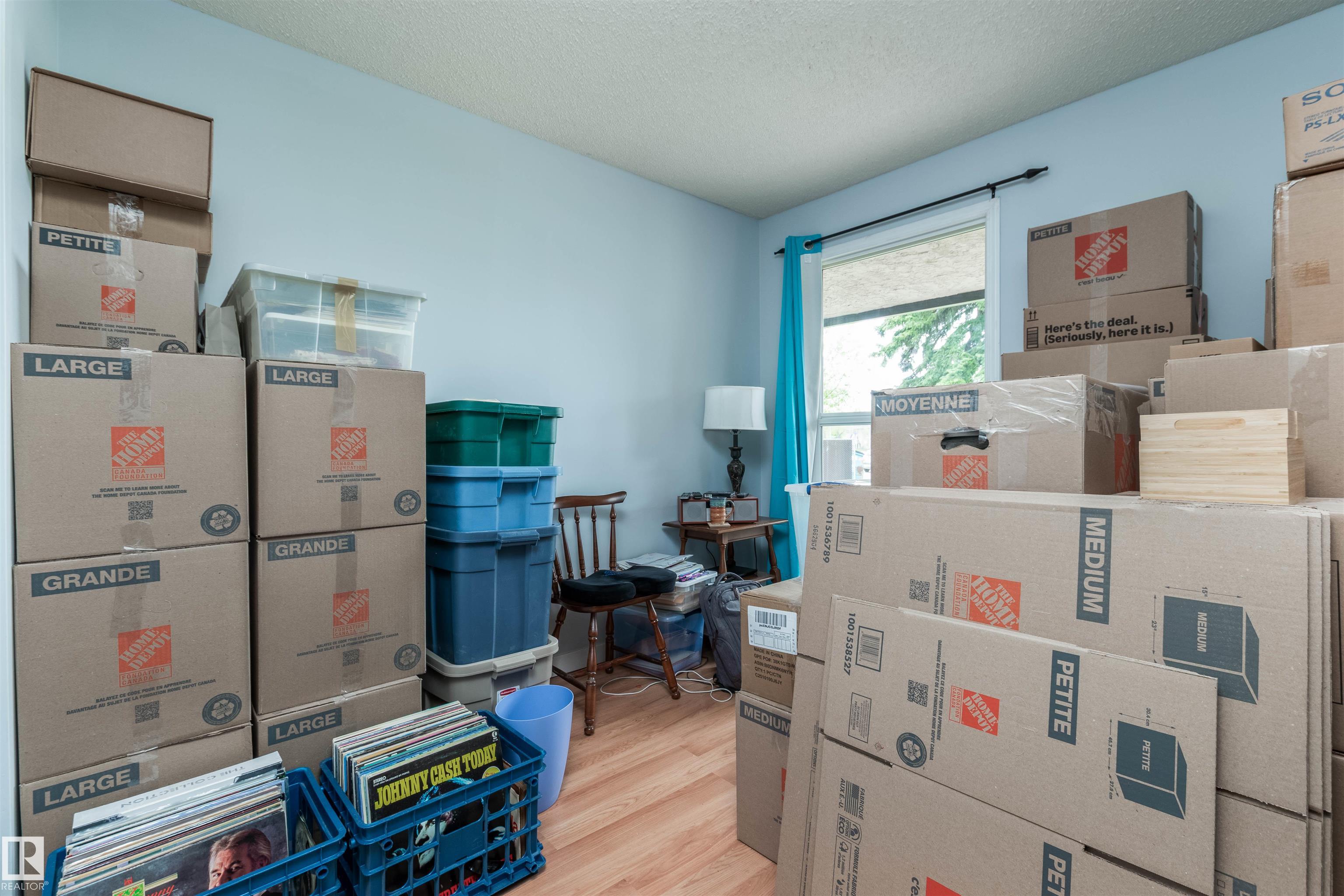 https://zimg.paragon.ice.com/ParagonImages/Property/PM/RAE/225402202/14/0/0/9cfa62684b819e29dfe1b9ee67ee3c29/1/22f06f2fca54cd55e5412ab33cc62350/225402202-c5d2e2ca-968f-465b-a9f1-5aa893895190.JPG