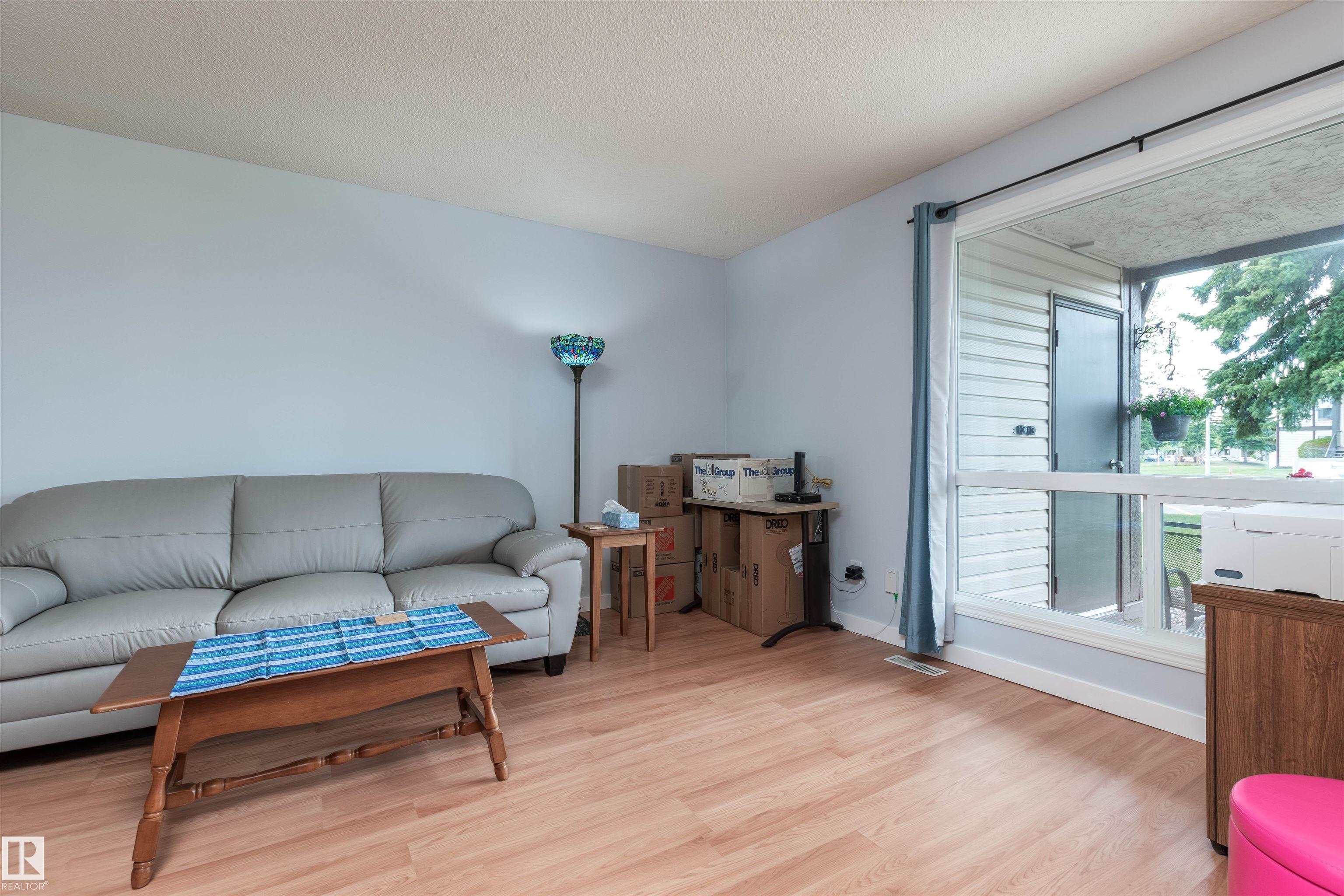Picture for 2109 Saddleback RD NW NW