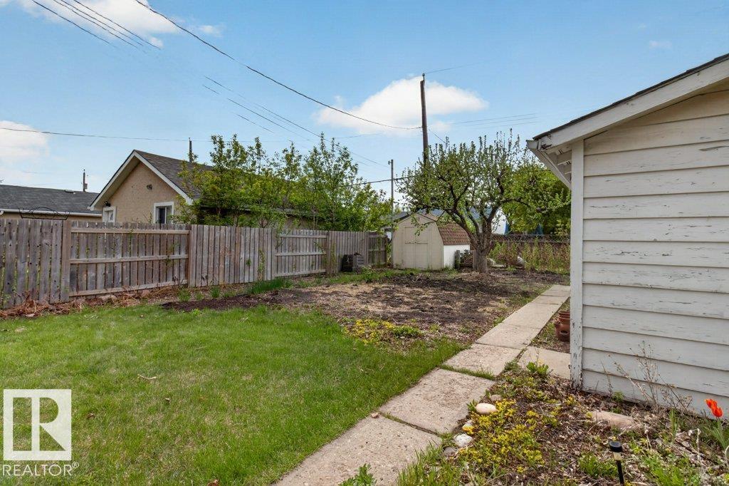 Photo 30 at 10640 79 Street NW, Forest Heights, Edmonton