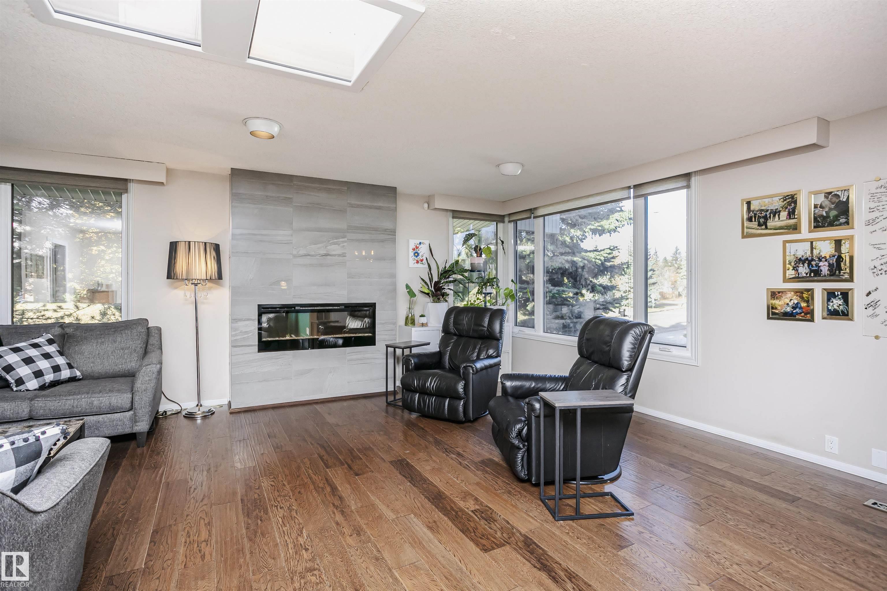 14719 59 Avenue NW, Brander Gardens, Edmonton