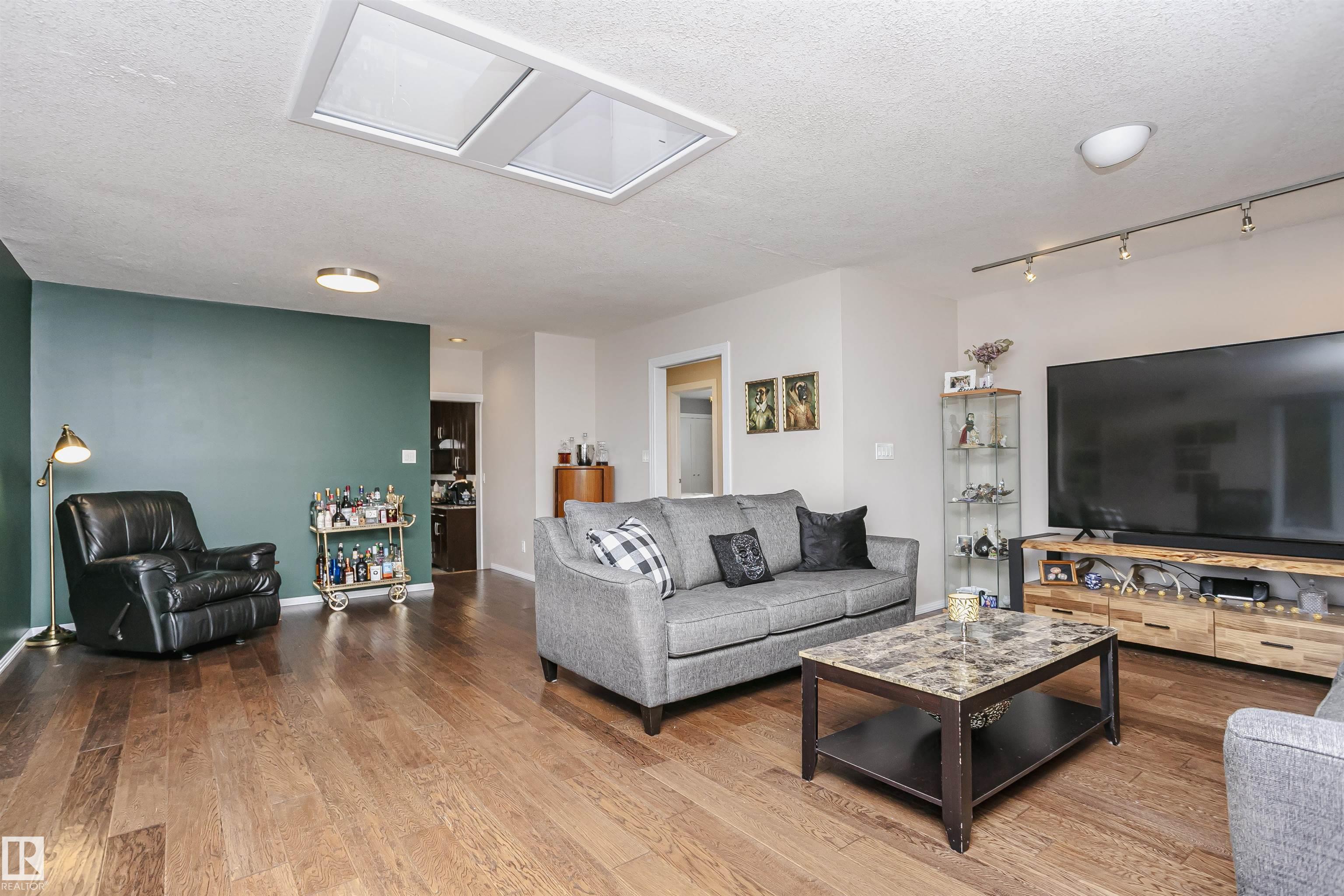Photo 6 at 14719 59 Avenue NW, Brander Gardens, Edmonton