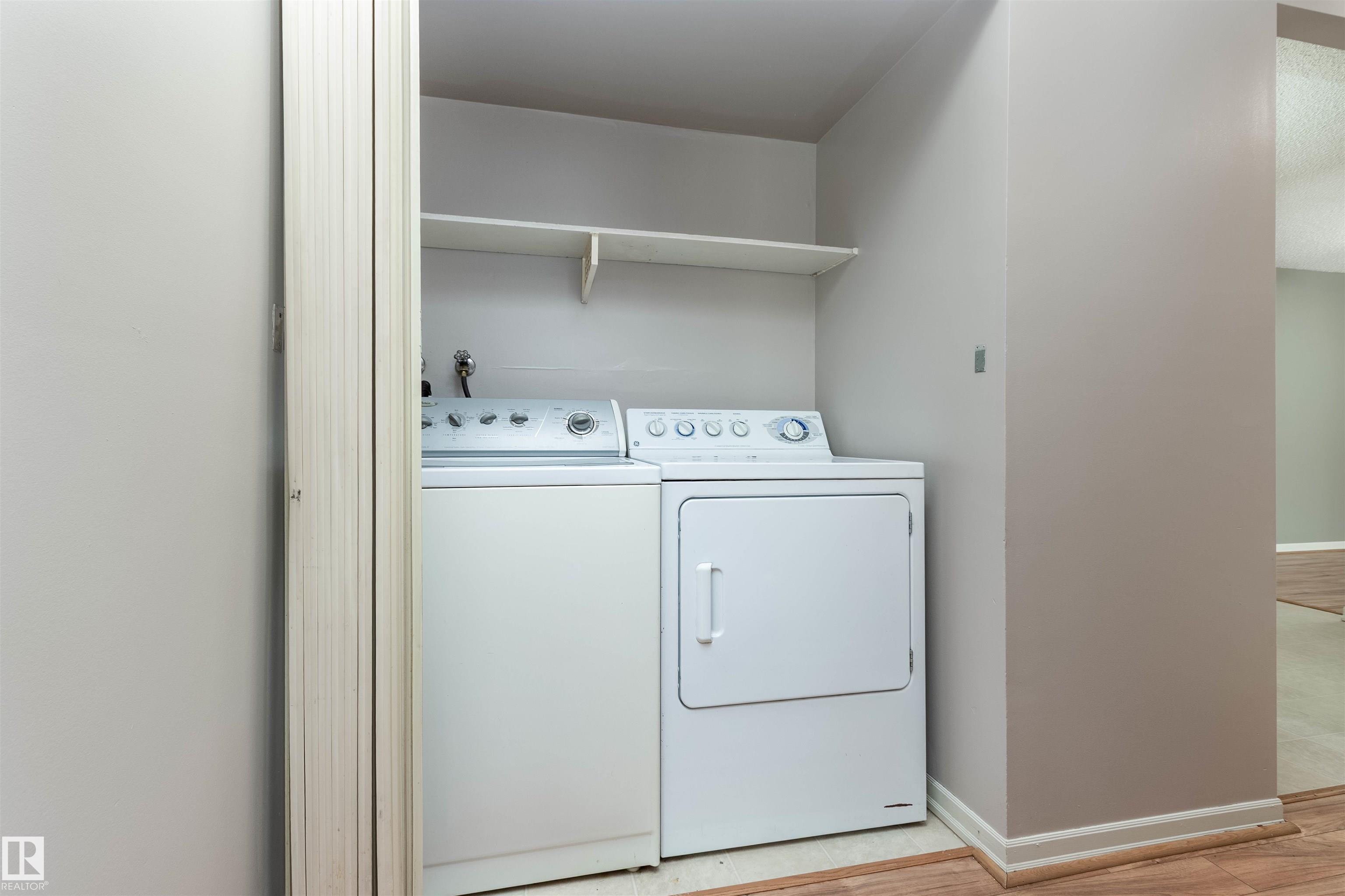 https://zimg.paragon.ice.com/ParagonImages/Property/PM/RAE/225402212/15/0/0/d8f010b0830b8f9f9fcbbc046b0cf458/1/ee28406985de1aa8bd214fee44200055/225402212-da5277cd-d060-431c-bf0c-56e41da9d226.JPG