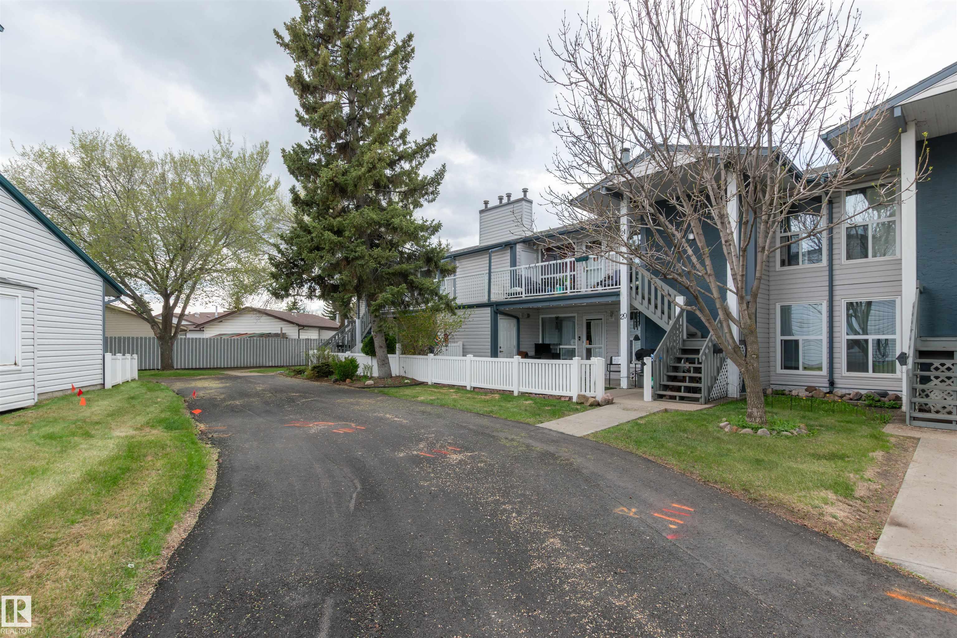 https://zimg.paragon.ice.com/ParagonImages/Property/PM/RAE/225402212/30/0/0/b31e42c5480b3567251759c1791121f7/1/ee28406985de1aa8bd214fee44200055/225402212-6f5660dc-aae8-42d5-a1d5-526c2e15d460.JPG
