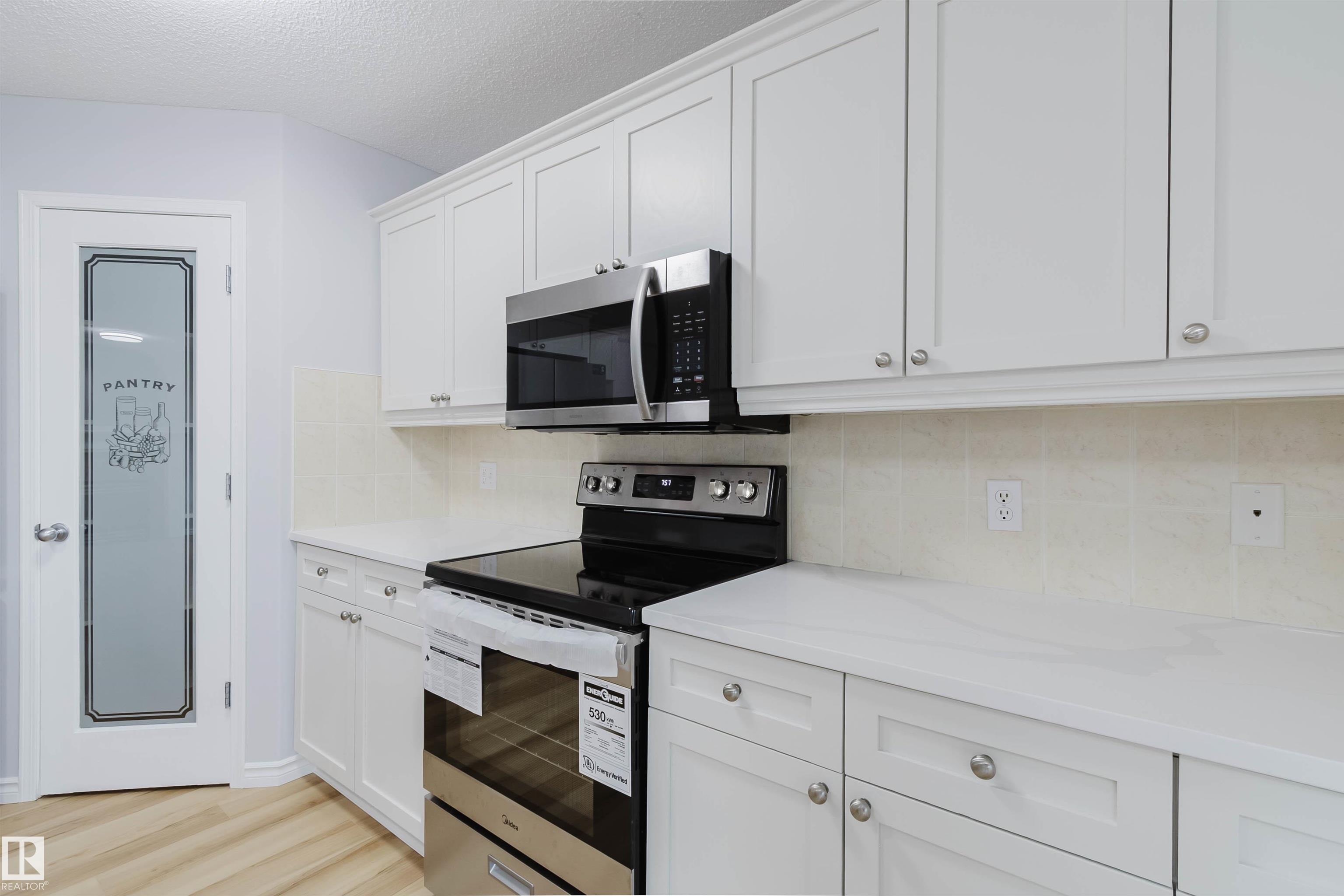 https://zimg.paragon.ice.com/ParagonImages/Property/PM/RAE/225402214/15/0/0/c1491fbea5e8d254ea8b430d98096529/1/e43b602d4b8df5f8a62687f463fa8dc4/225402214-94058b93-a96d-4bb0-83b1-ad7817ff0b02.JPG