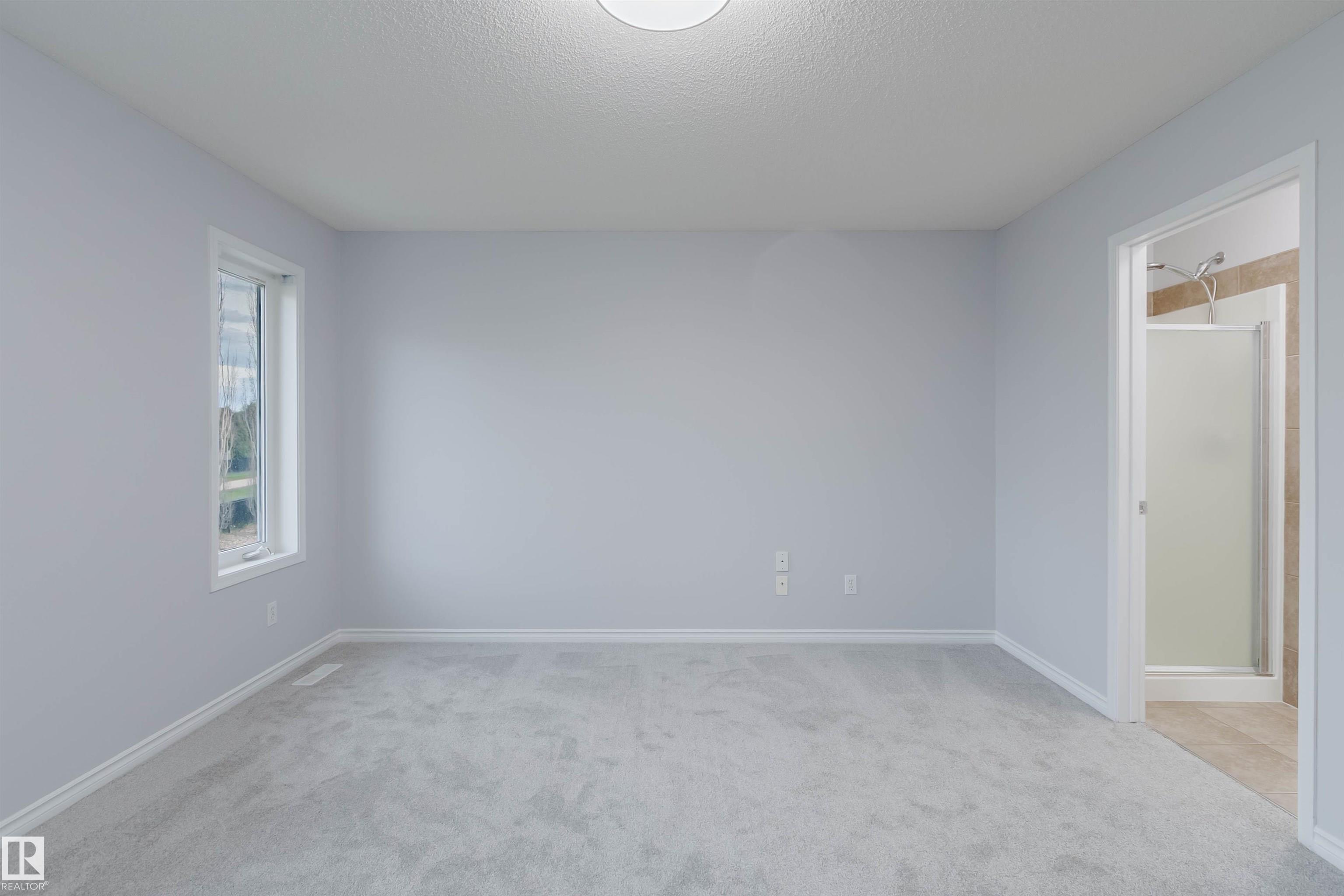 https://zimg.paragon.ice.com/ParagonImages/Property/PM/RAE/225402214/23/0/0/a089f987c7940913cd6805462f547c6d/1/e43b602d4b8df5f8a62687f463fa8dc4/225402214-7d3c79bd-6001-47ca-bf5b-d7b8f2f43071.JPG
