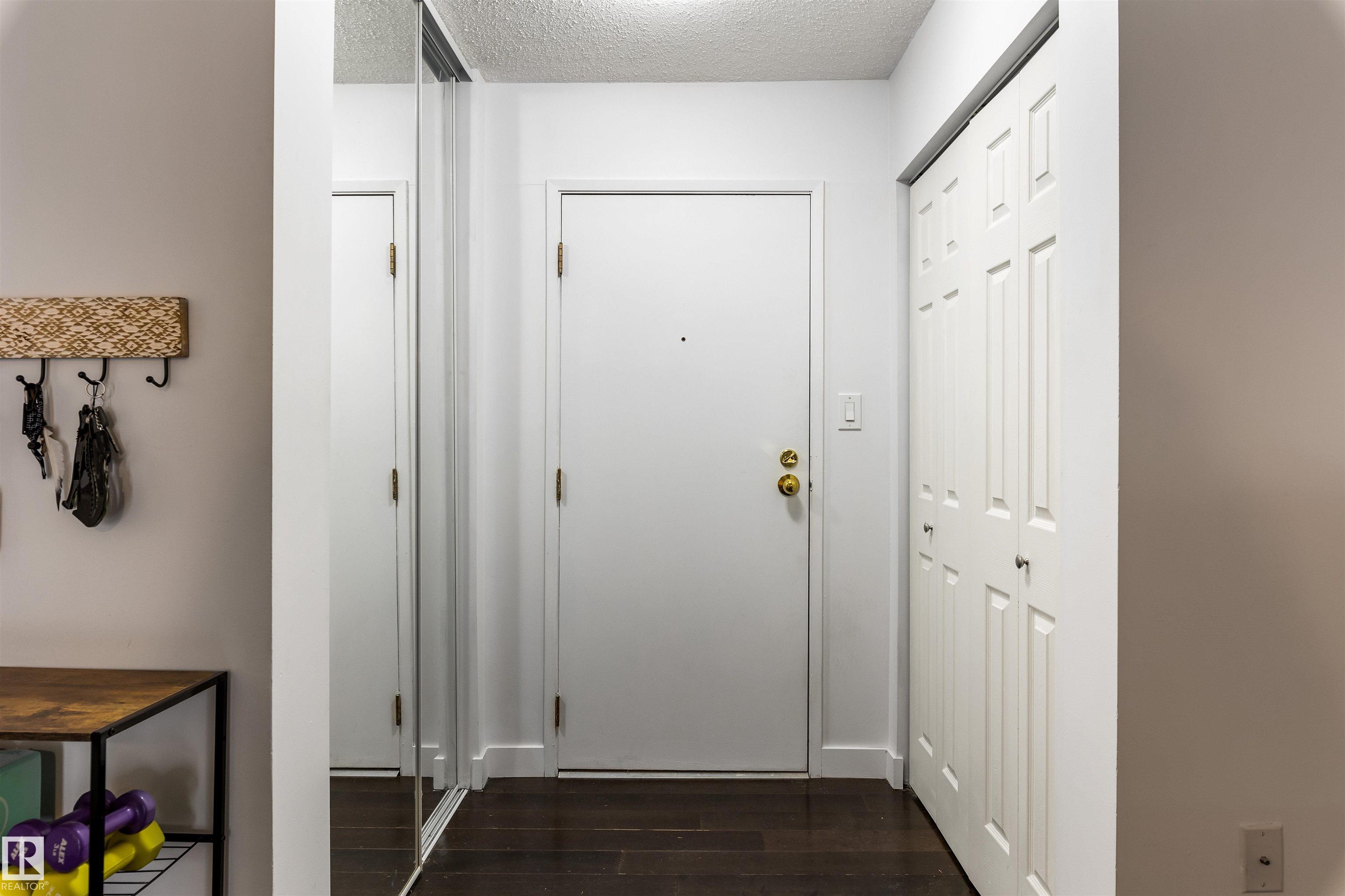 403 - 10335 118 Street NW, Wîhkwêntôwin, Edmonton