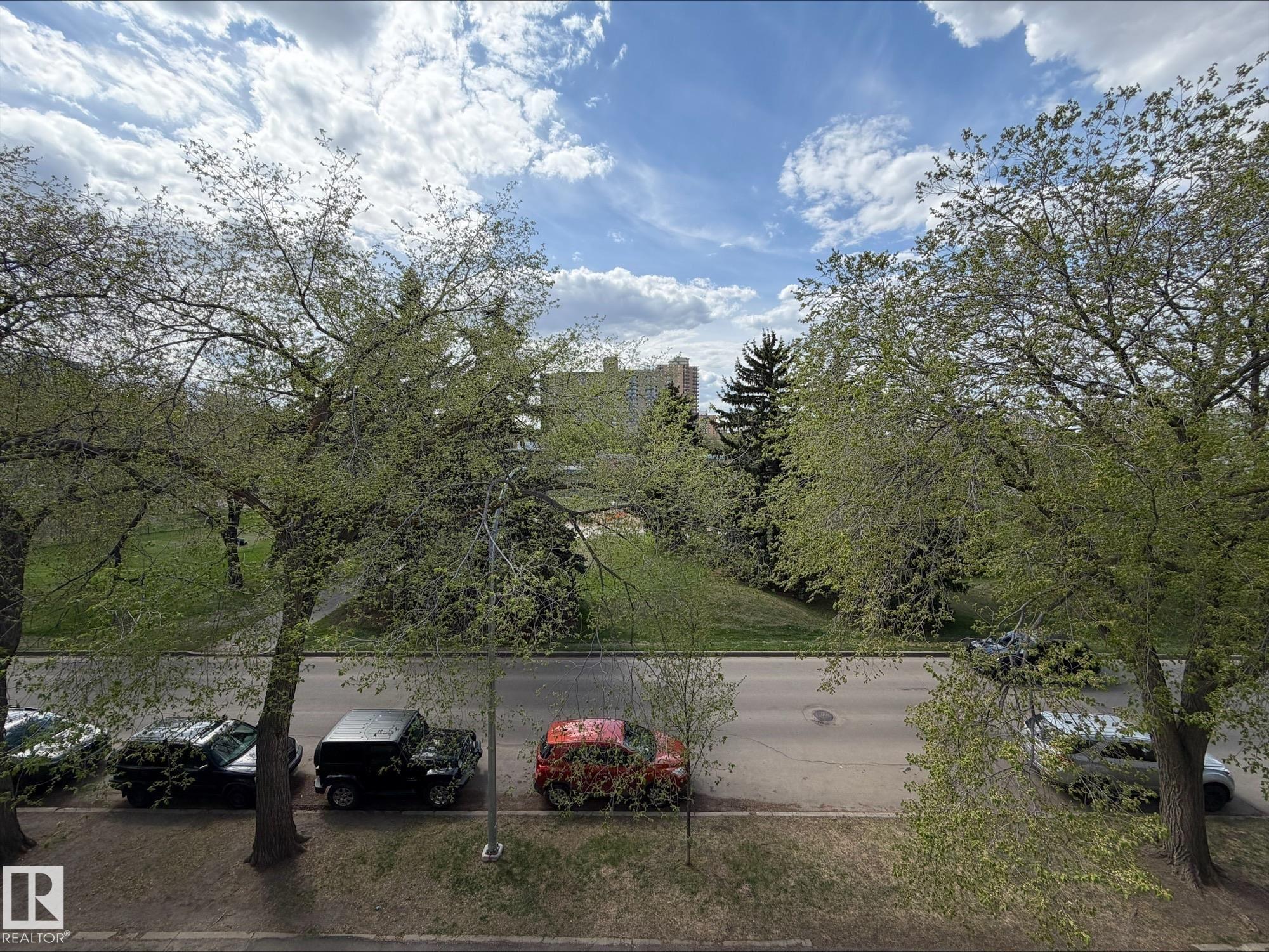 Photo 26 at 403 - 10335 118 Street NW, Wîhkwêntôwin, Edmonton