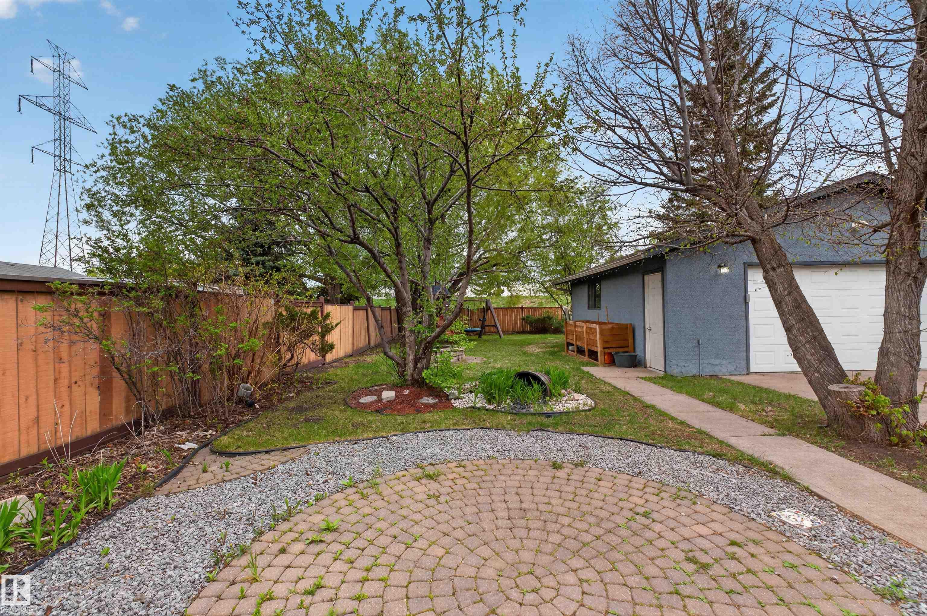 https://zimg.paragon.ice.com/ParagonImages/Property/PM/RAE/225402227/40/0/0/cb14c4225c9c6a9bd87b4b1c5ebd3798/1/786c7cc1616c9bb6dd001f07f4d45f7f/225402227-38787f24-8bae-4bd8-8c07-887539c26c2d.JPG