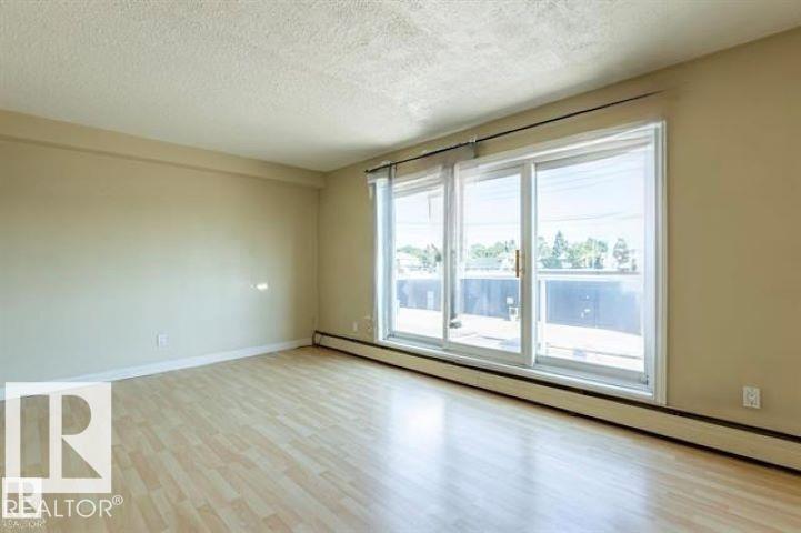 Photo 8 at 307 - 8215 83 Avenue NW, Idylwylde, Edmonton