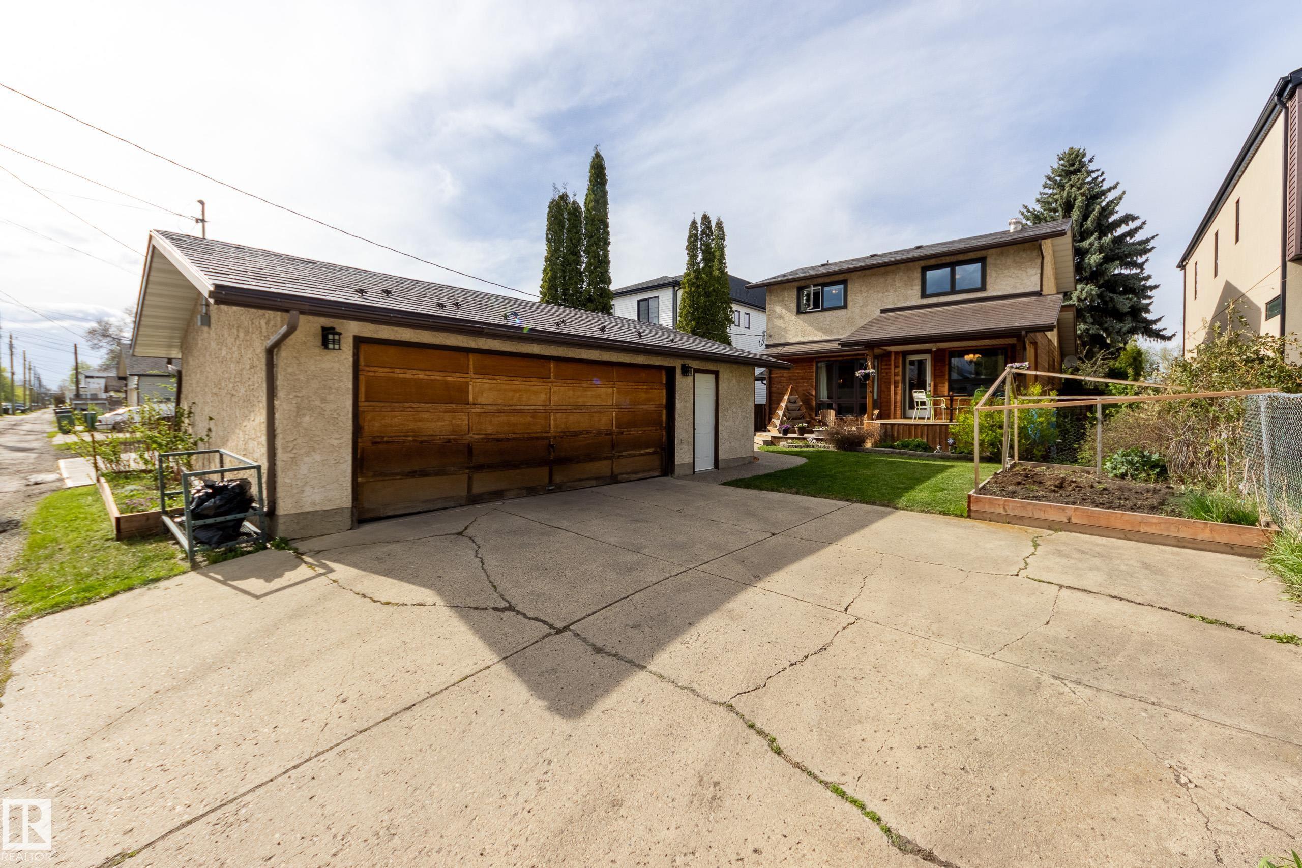 Photo 49 at 9327 75 Avenue NW, Ritchie, Edmonton