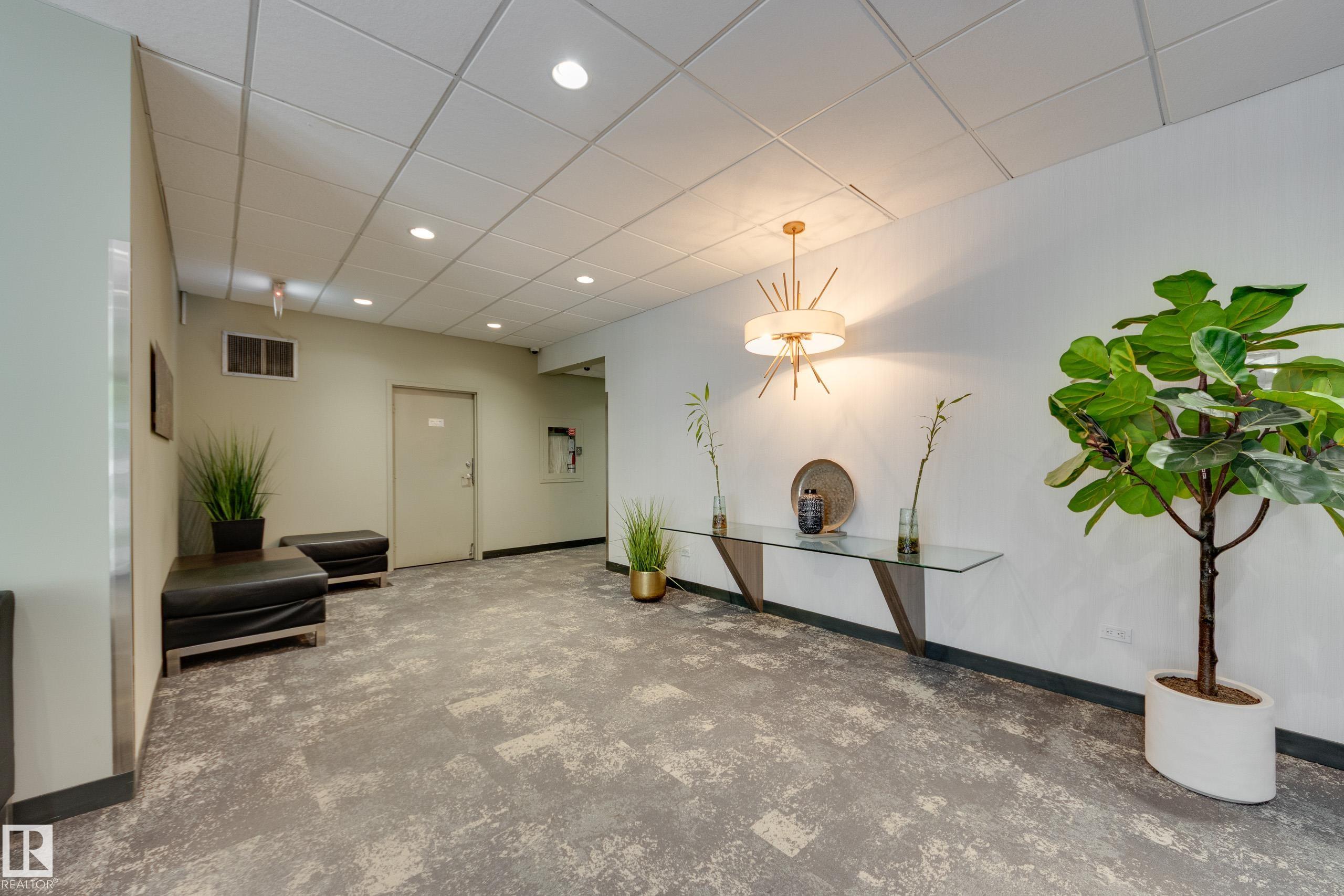 Photo 25 at 103 - 9930 113 Street NW, Wîhkwêntôwin, Edmonton