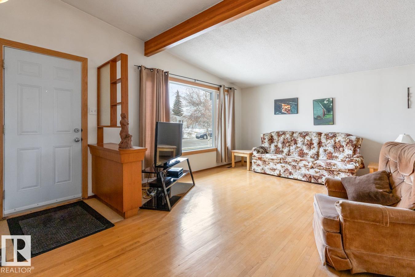 Photo 9 at 13437 118 Street NW, Kensington, Edmonton