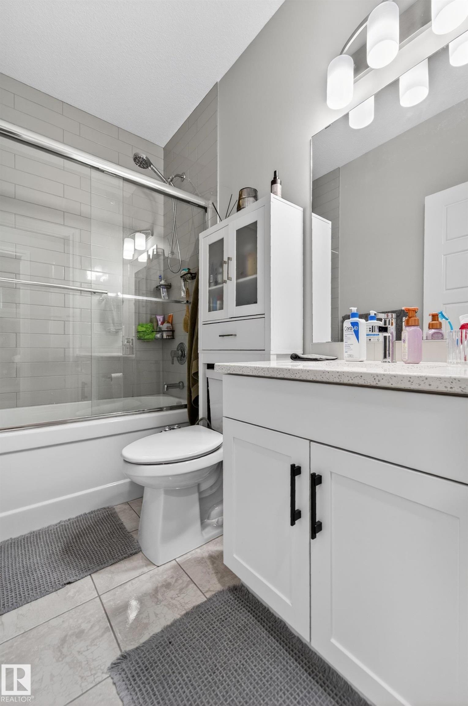 https://zimg.paragon.ice.com/ParagonImages/Property/PM/RAE/225402237/64/0/0/2f9169bc072b22d7a356cffac3da2449/1/d201d81a0a1644bd940303549f34ea7a/225402237-0cd84b8a-68d9-47ab-9c9b-412a0e76292e.JPG