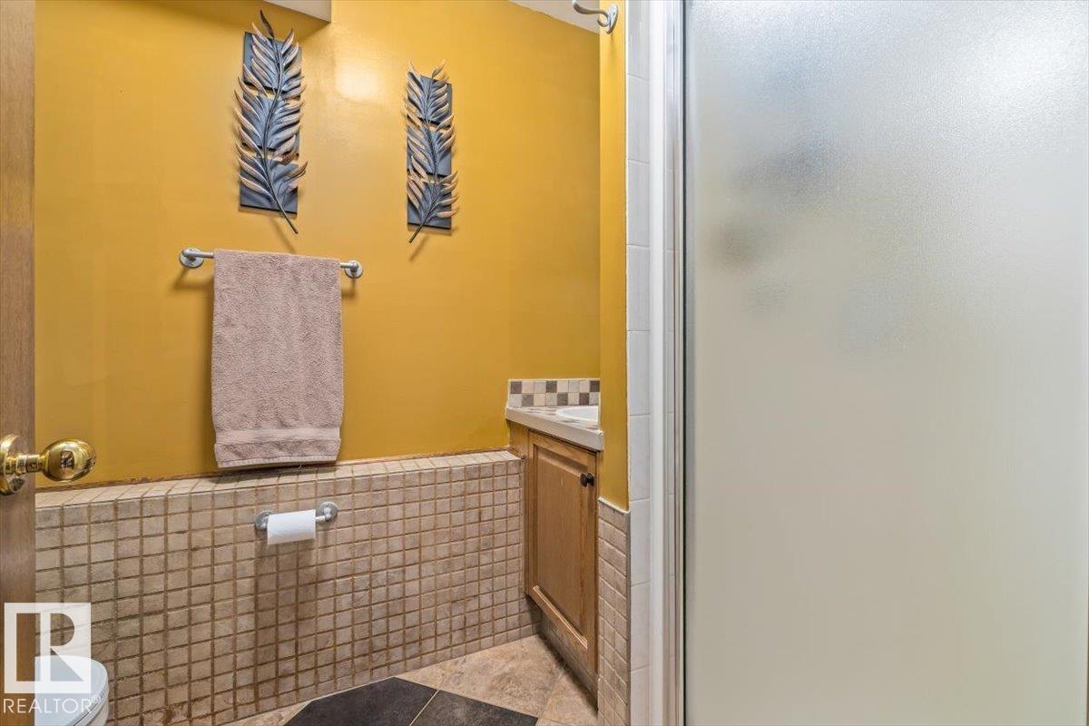 Photo 29 at 5611 152b Avenue NW, Casselman, Edmonton