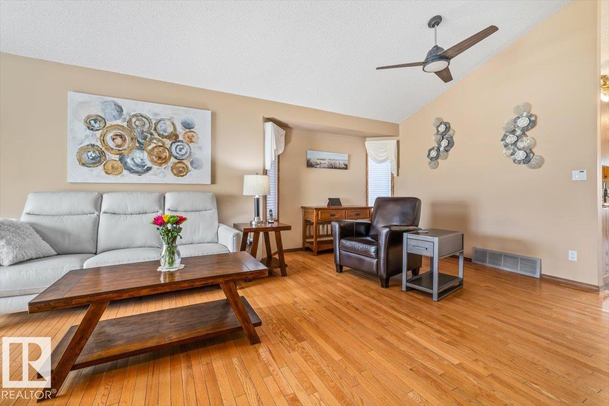 Photo 6 at 5611 152b Avenue NW, Casselman, Edmonton