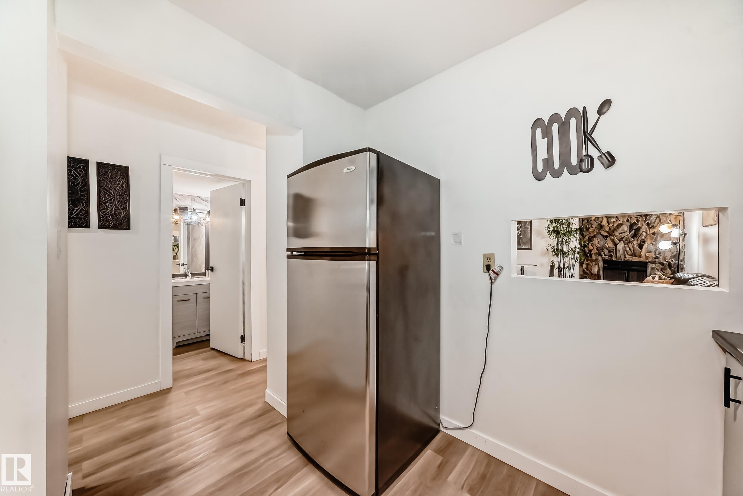 Photo 19 at G3 - 10138 116 Street NW, Wîhkwêntôwin, Edmonton