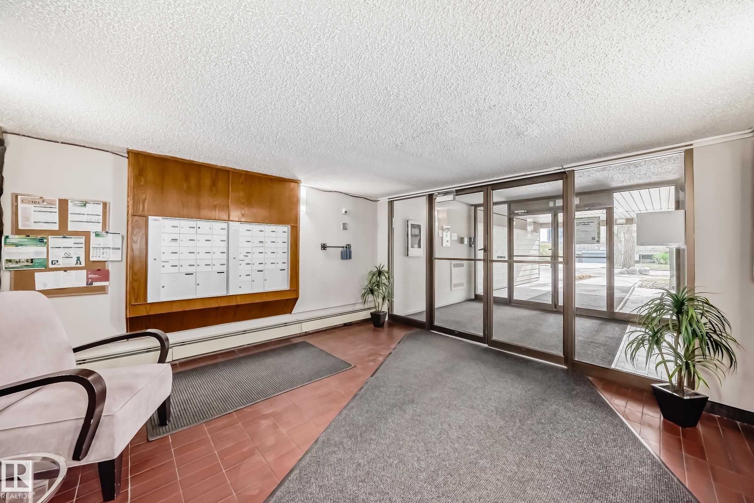 Photo 37 at G3 - 10138 116 Street NW, Wîhkwêntôwin, Edmonton