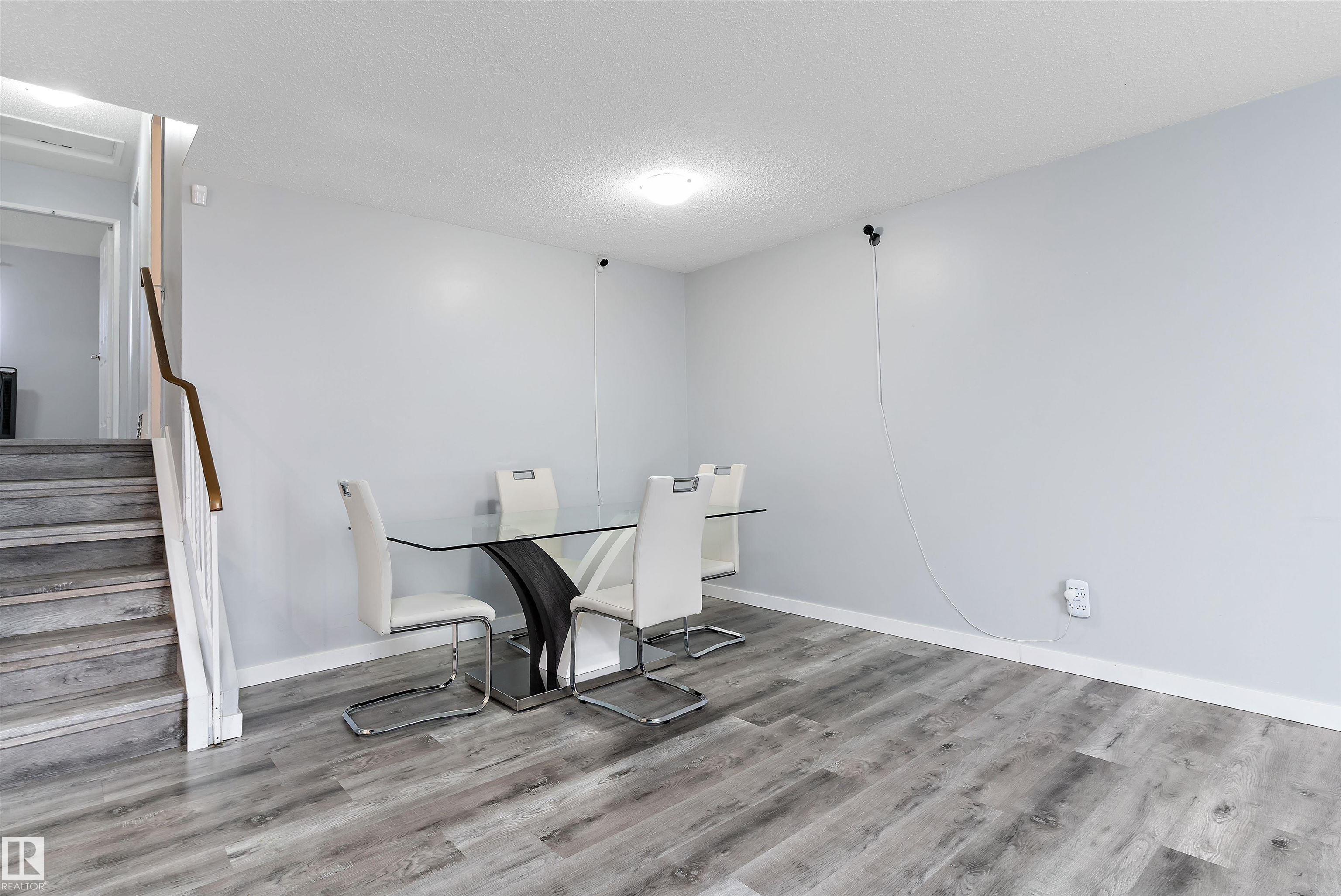 Picture for 3214 71 ST NW