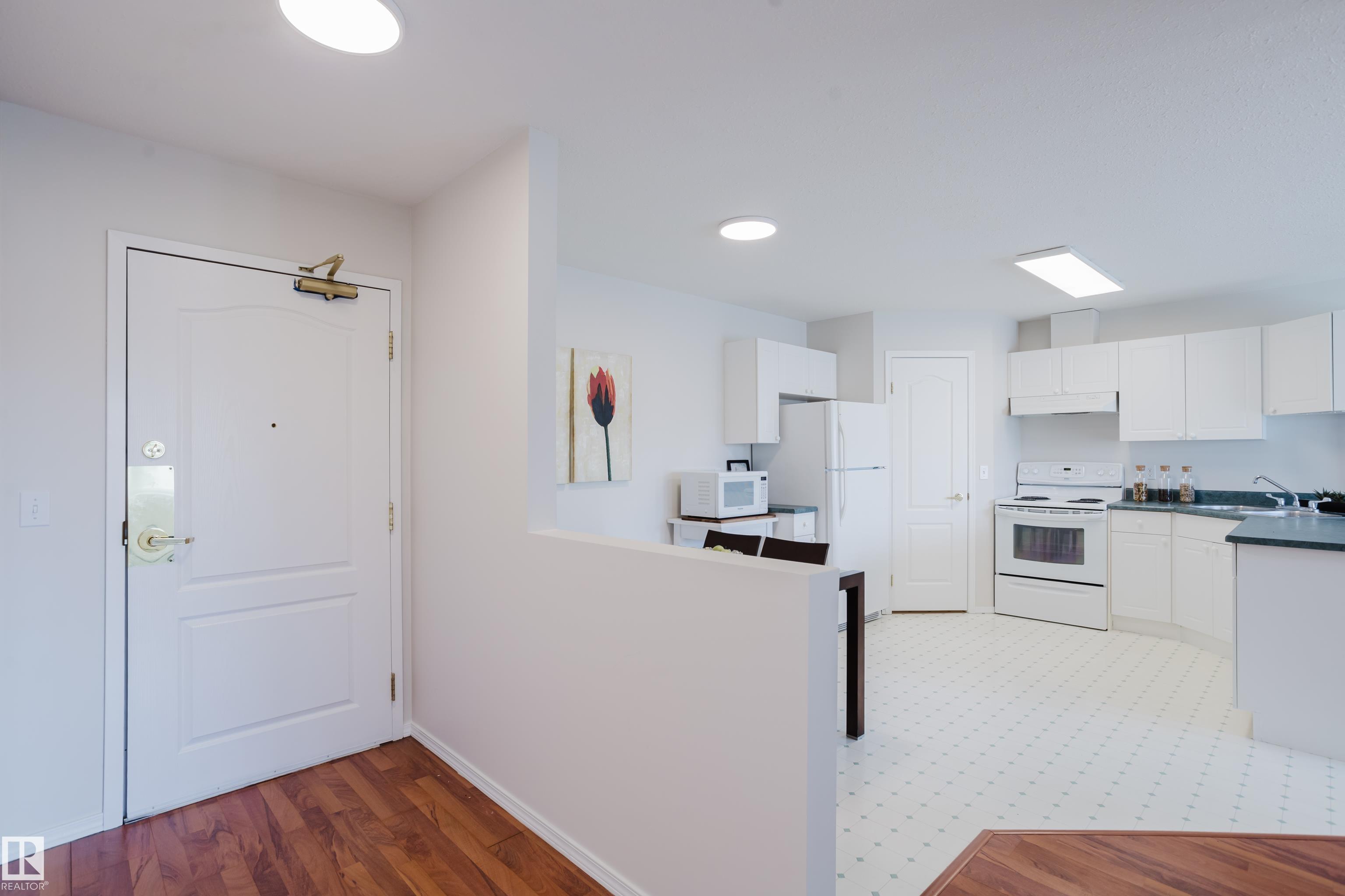 435 - 13441 127 Street NW, Kensington, Edmonton