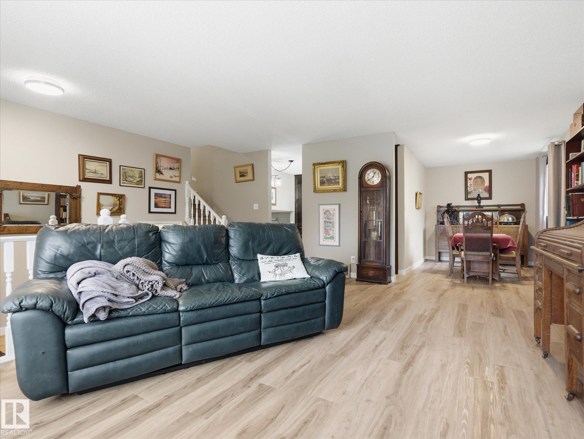 Photo 6 at 18627 62a Avenue NW, Ormsby Place, Edmonton