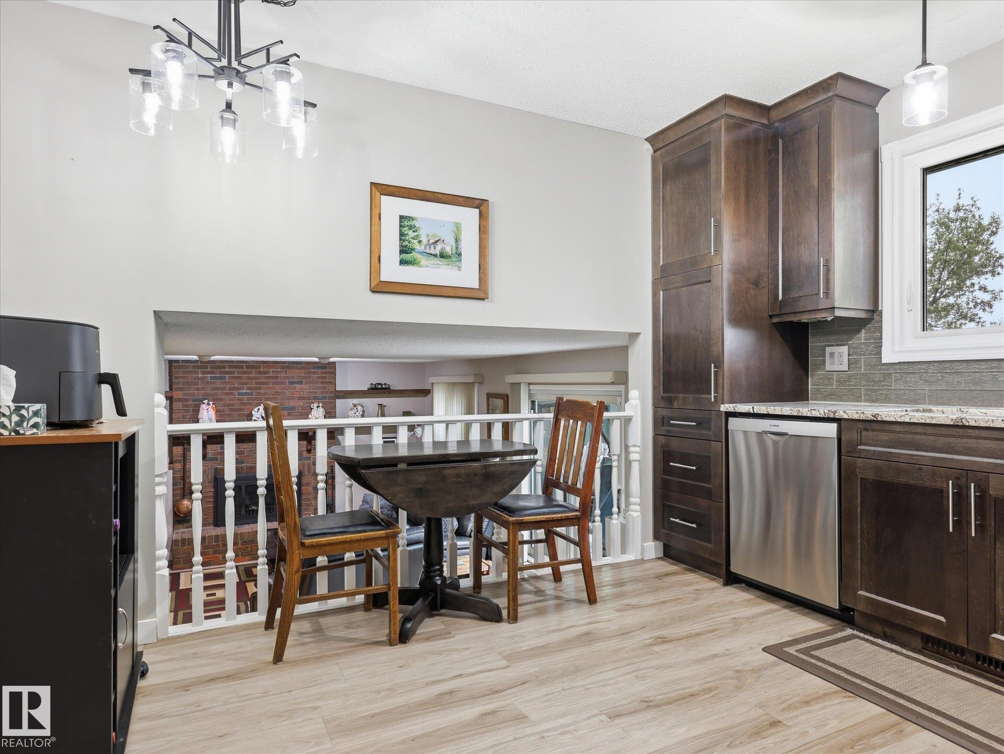 Photo 9 at 18627 62a Avenue NW, Ormsby Place, Edmonton