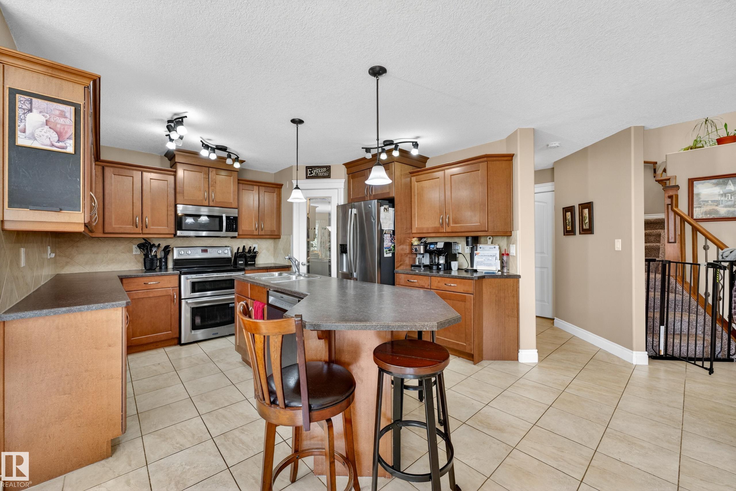 Photo 18 at 10203 96 Street, Morinville