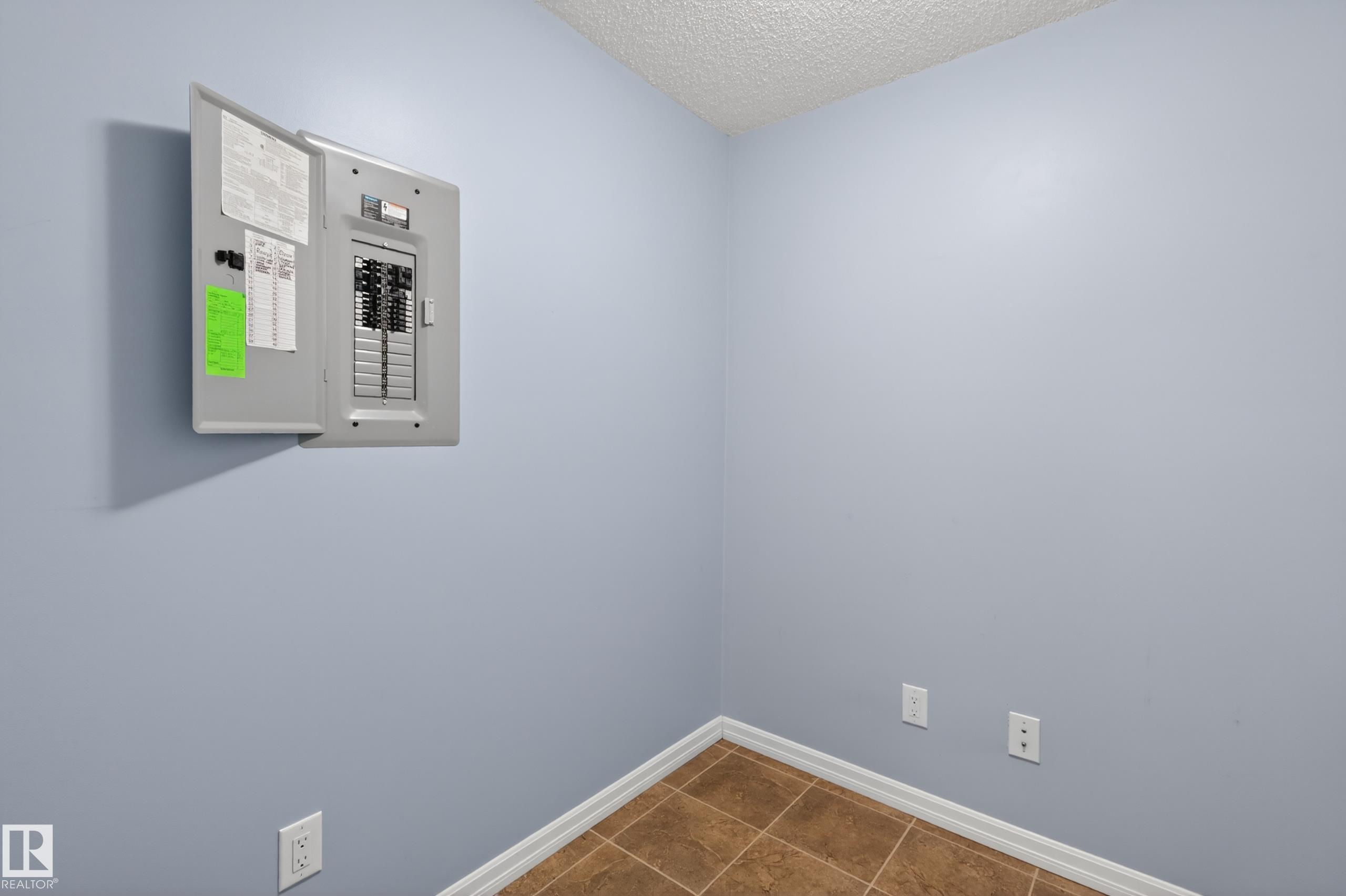 Photo 17 at 102 - 273 Charlotte Way, Lakeland Ridge, Sherwood Park