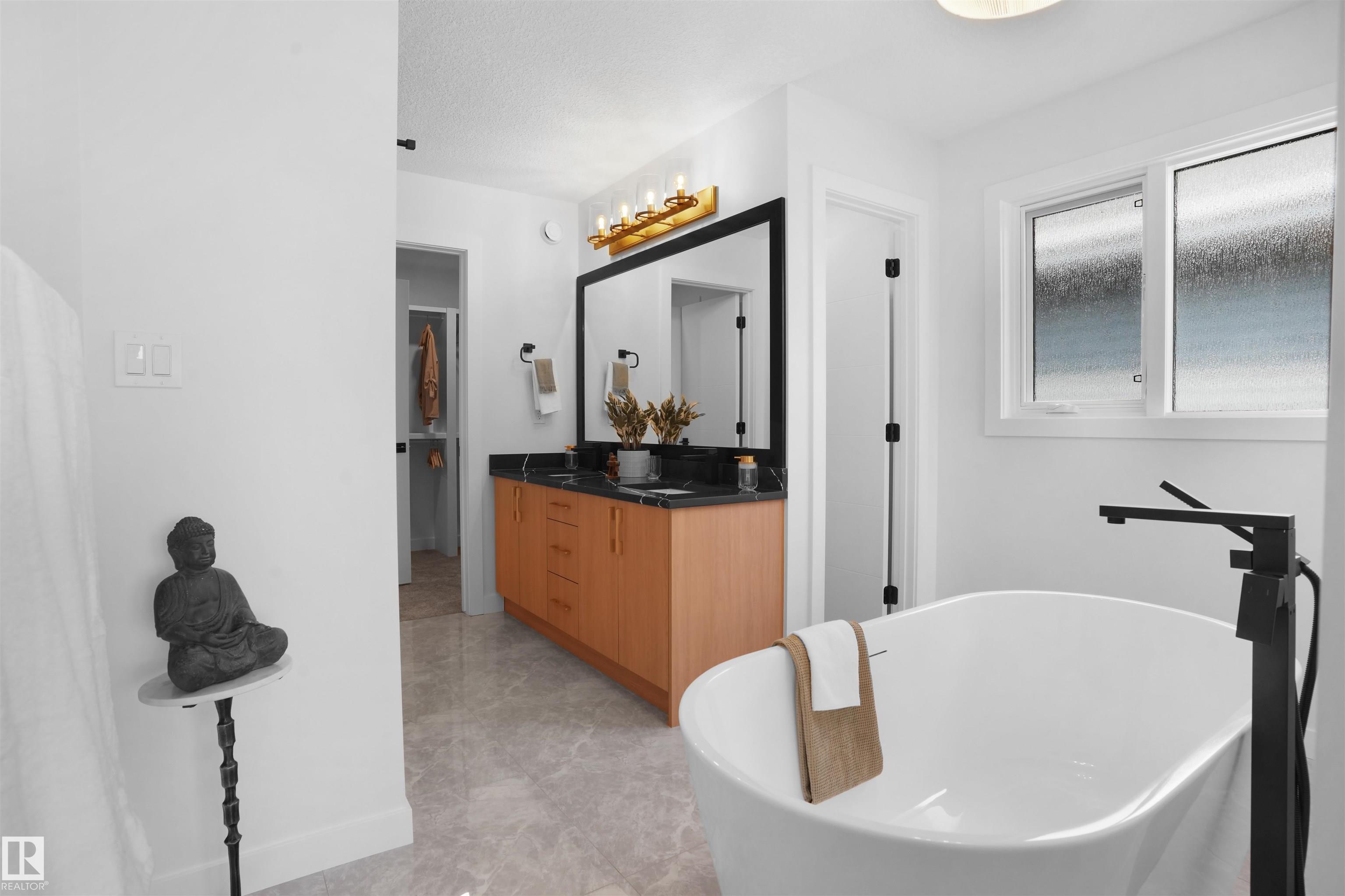 Photo 38 at 3319 Chickadee Drive NW, Starling, Edmonton
