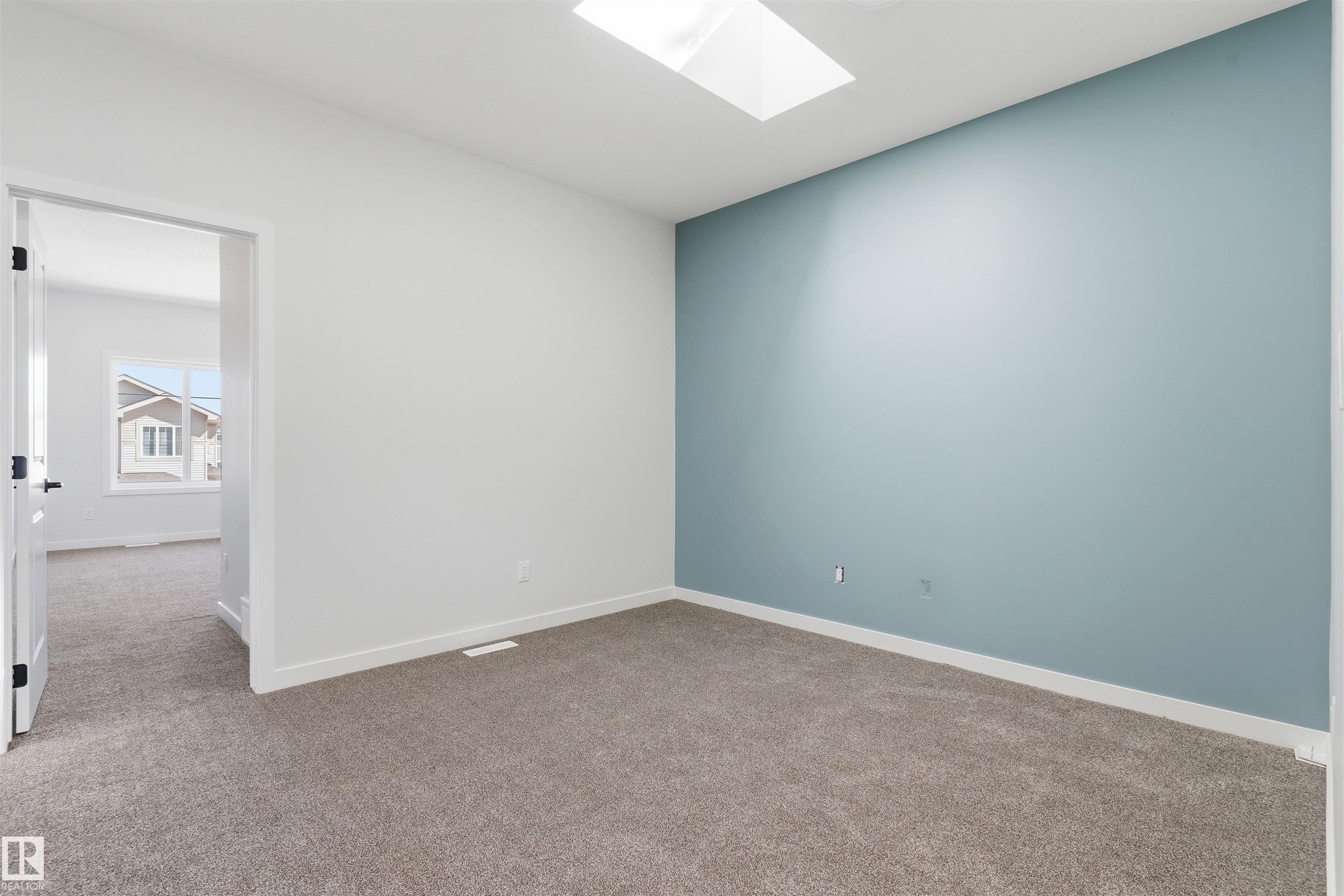 https://zimg.paragon.ice.com/ParagonImages/Property/PM/RAE/225402267/17/0/0/176f4917ef28dd01612f3e83ba30e10f/1/02bcf271bfd4de7e5f5d7c3a27f80b32/225402267-ba6a0541-8f70-4369-98ab-e1ad6321eb20.JPG
