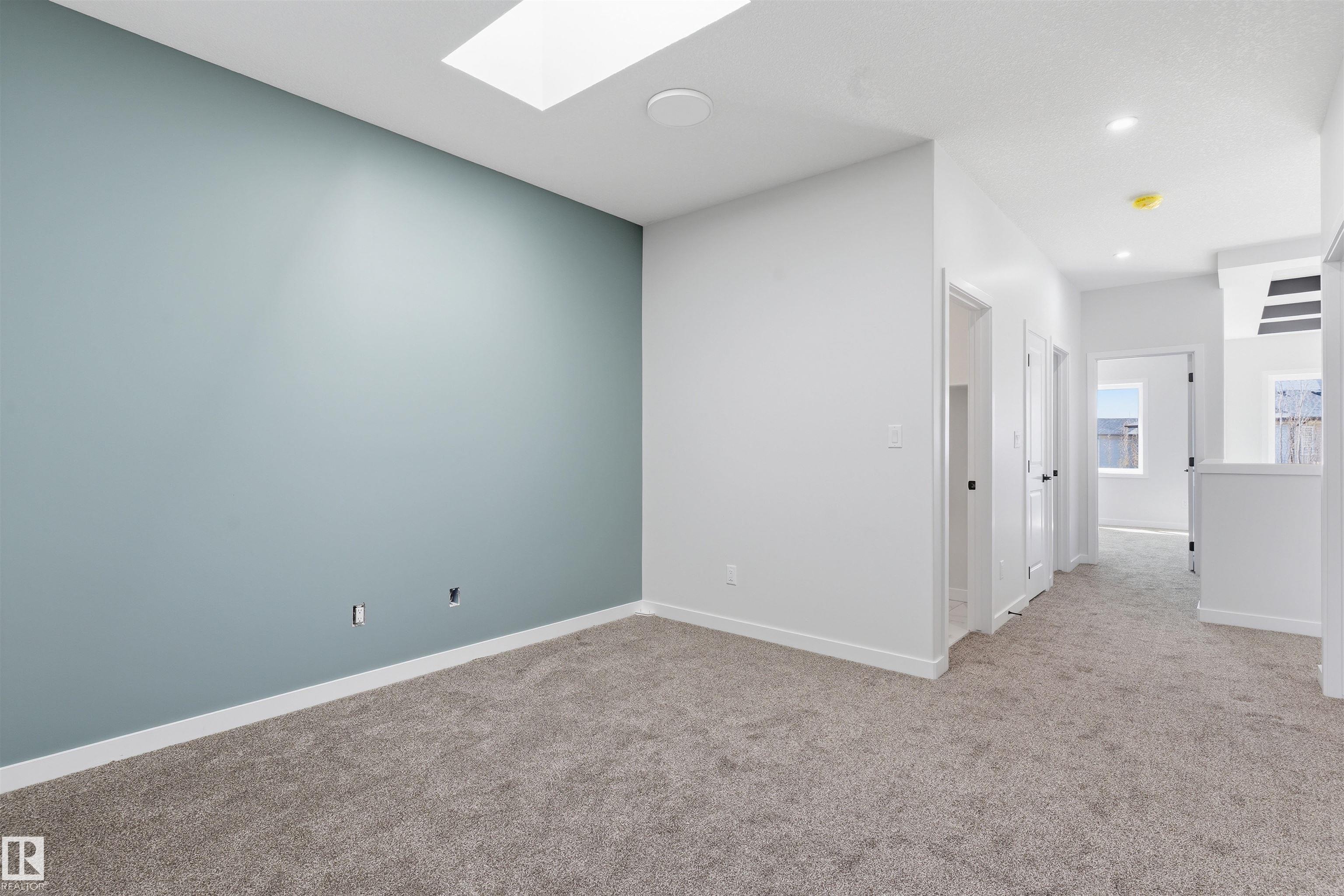https://zimg.paragon.ice.com/ParagonImages/Property/PM/RAE/225402267/21/0/0/8ce1e0ad3f5910193901cca3e4b29afc/1/02bcf271bfd4de7e5f5d7c3a27f80b32/225402267-770a2251-0f97-4a32-99da-70993c72e344.JPG