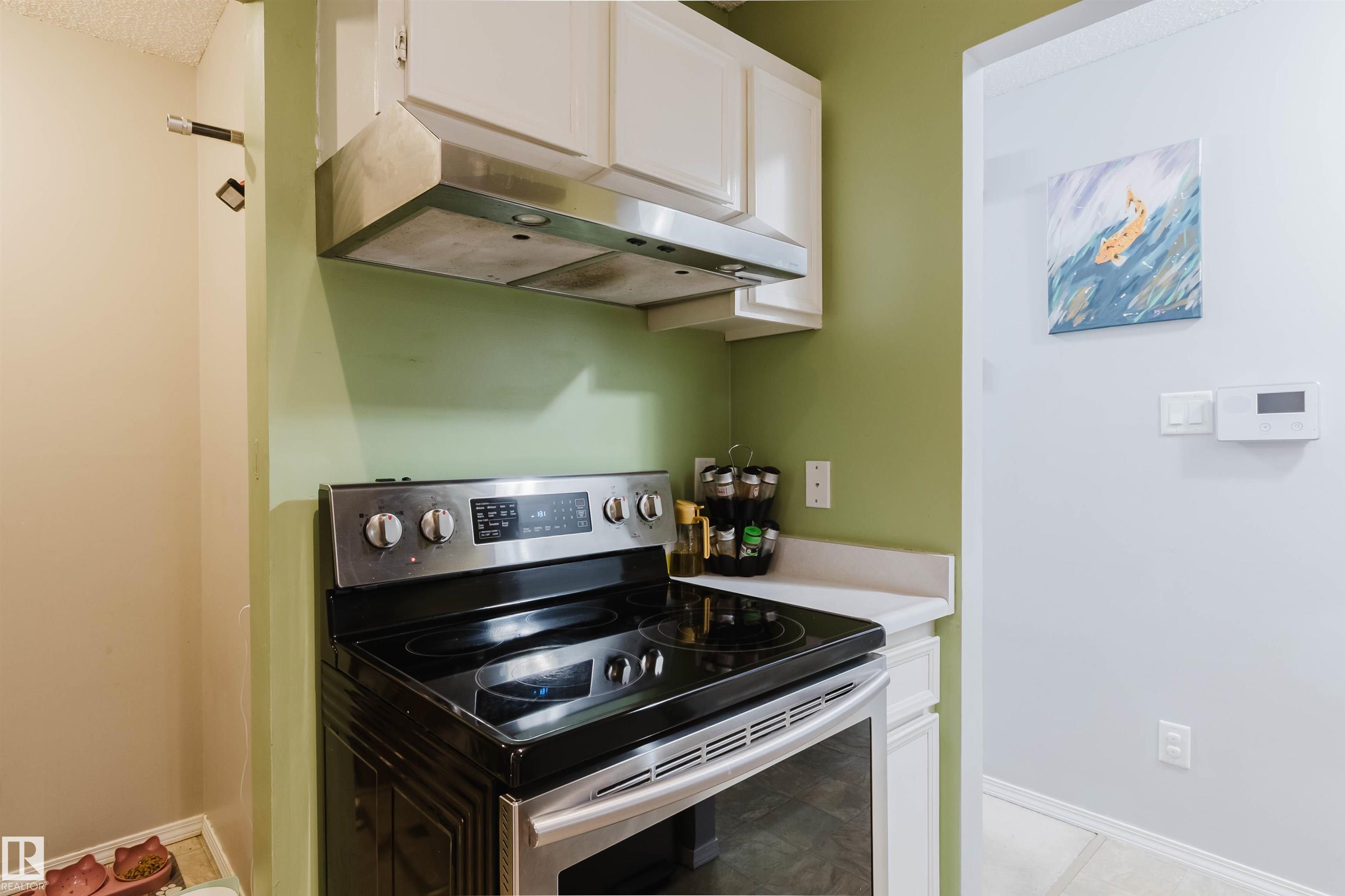 Photo 13 at 15017 26 Street NW, Fraser, Edmonton