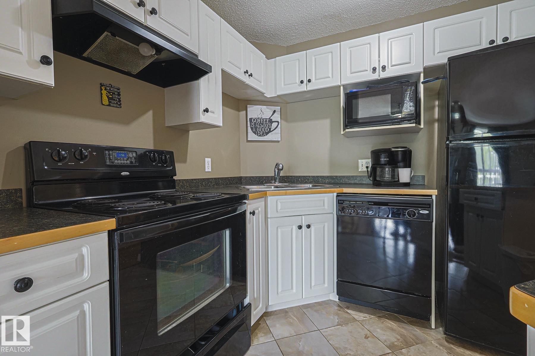 Photo 10 at 314 - 5340 199 Street NW, The Hamptons, Edmonton
