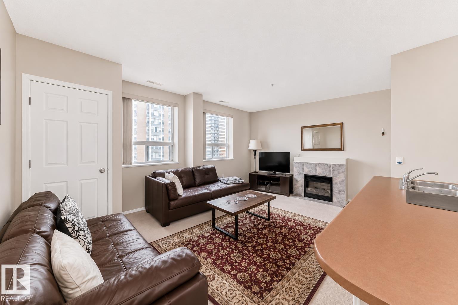 601 - 9919 105 Street NW, Downtown, Edmonton