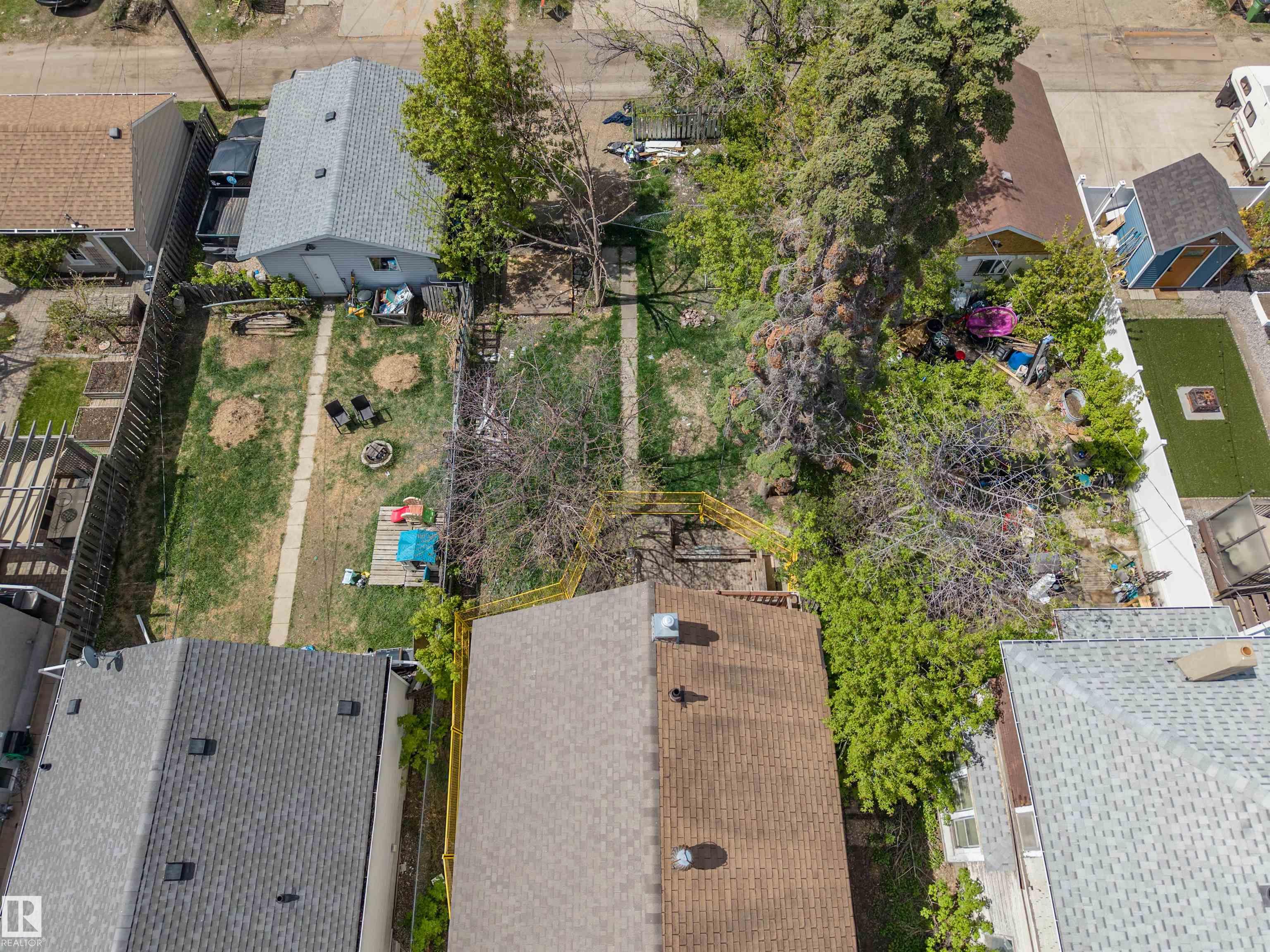 Photo 17 at 11608 93 Street NW, Alberta Avenue, Edmonton