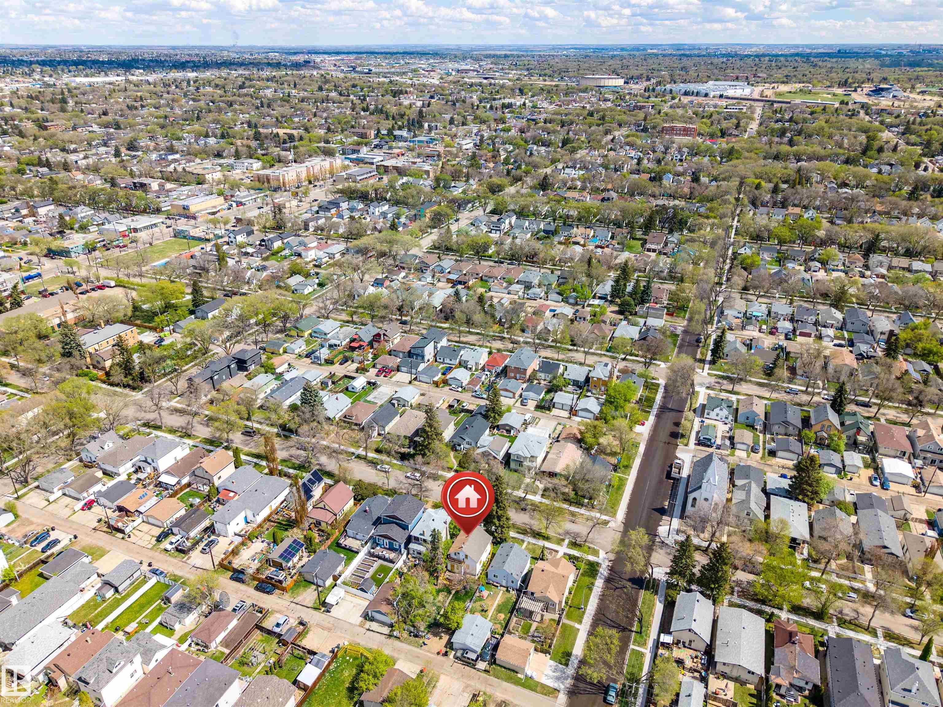 Photo 26 at 11608 93 Street NW, Alberta Avenue, Edmonton
