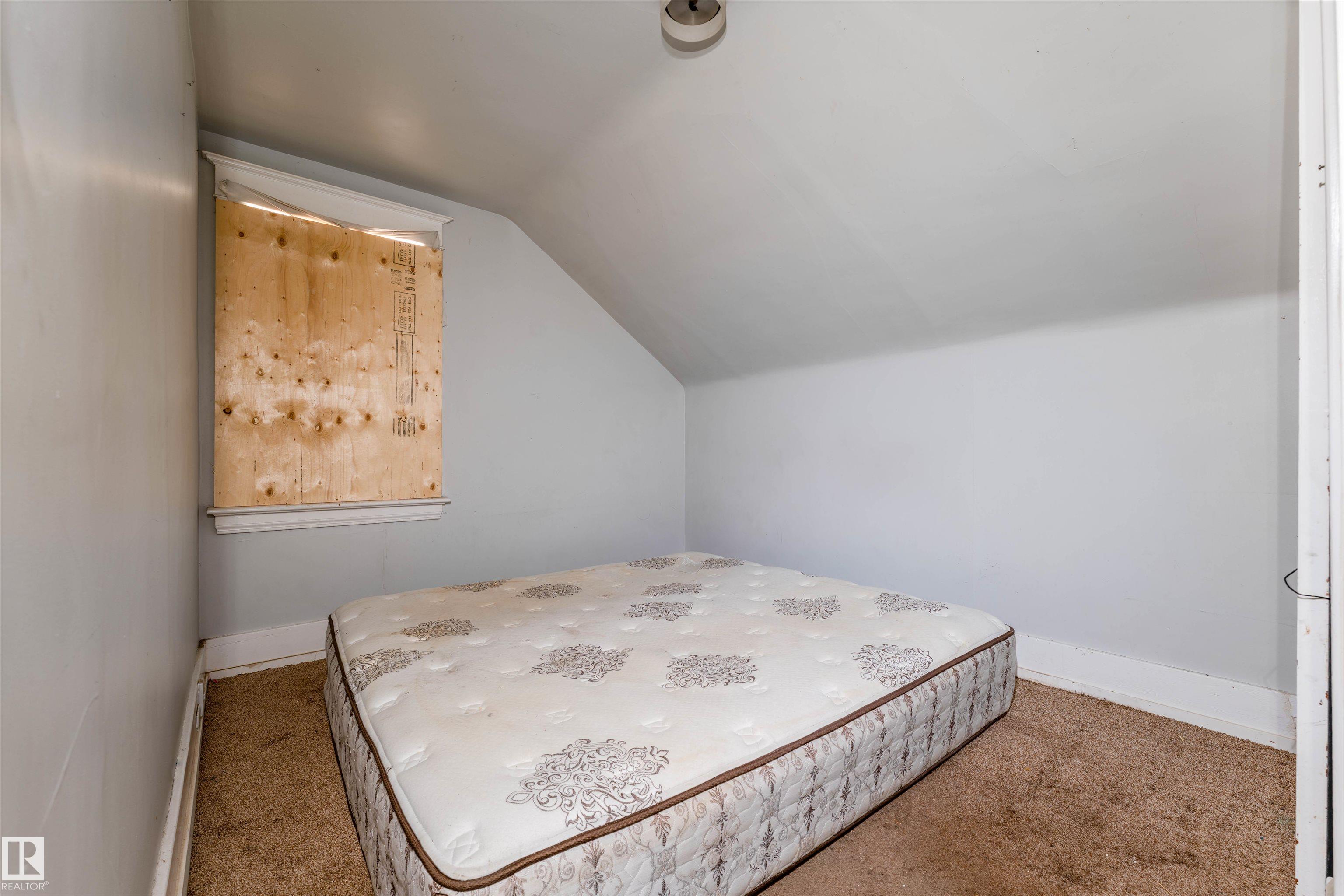 Photo 10 at 11608 93 Street NW, Alberta Avenue, Edmonton