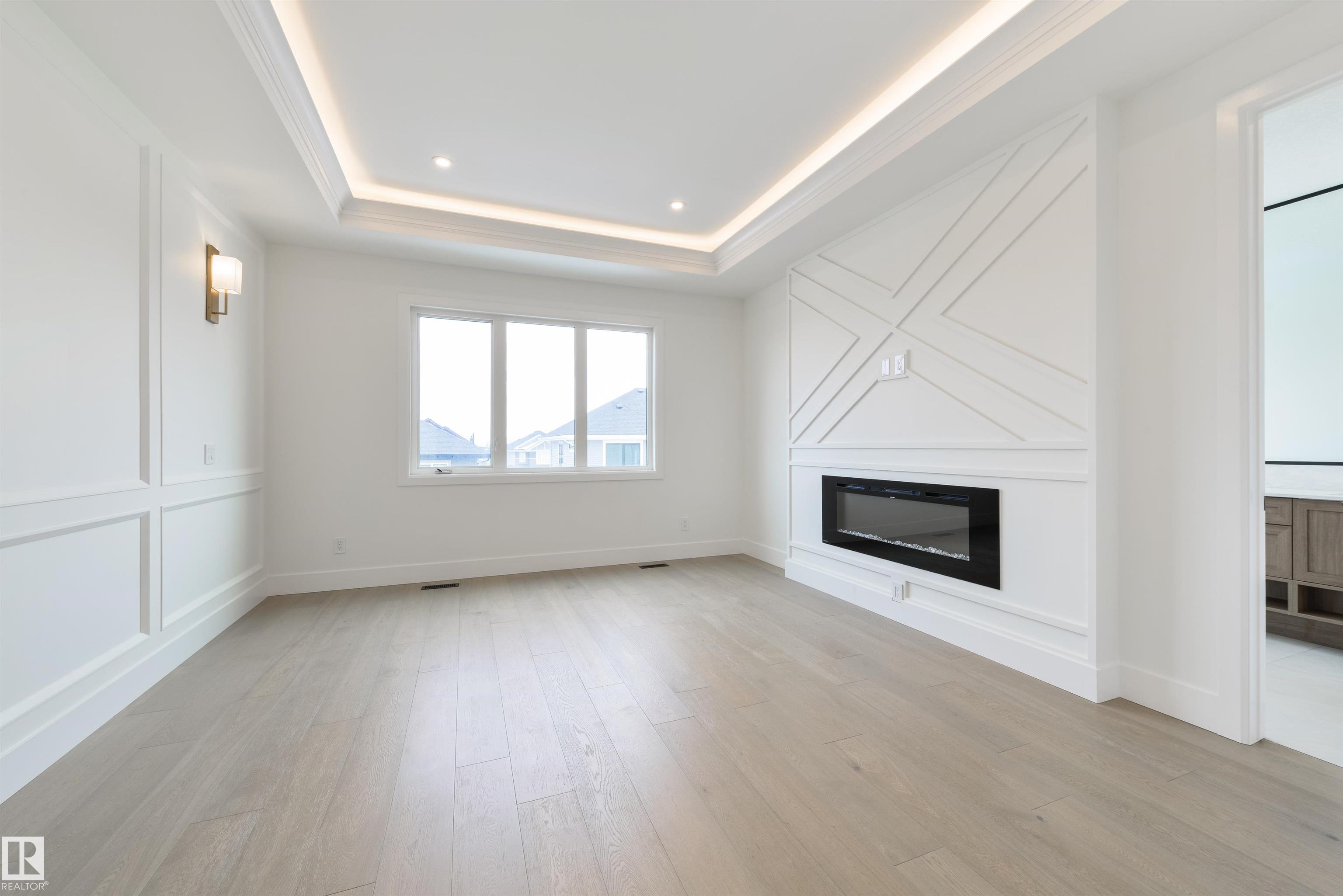 https://zimg.paragon.ice.com/ParagonImages/Property/PM/RAE/225402279/42/0/0/8bbd14e4a7566bb696eb13571b4a9511/1/7ae617c9e637b9678027afb36f547631/225402279-58efc040-79ff-4c64-a4ec-942defd6ba08.JPG