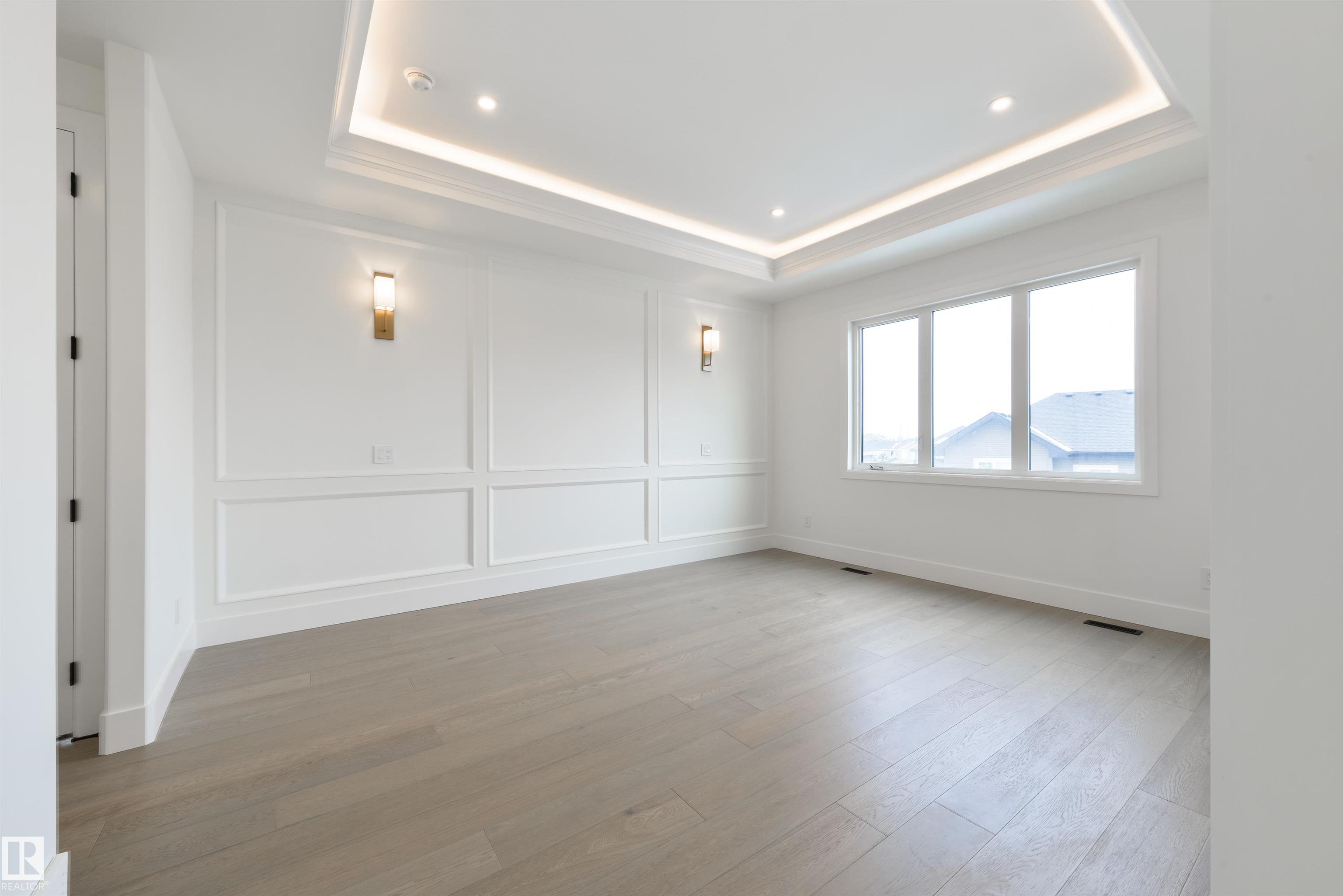 https://zimg.paragon.ice.com/ParagonImages/Property/PM/RAE/225402279/44/0/0/b732eadbb90ba0d411cc0ee4b23f3cdd/1/7ae617c9e637b9678027afb36f547631/225402279-ac7f6ed0-b5b9-4bba-862b-21cb2b8cf3ee.JPG
